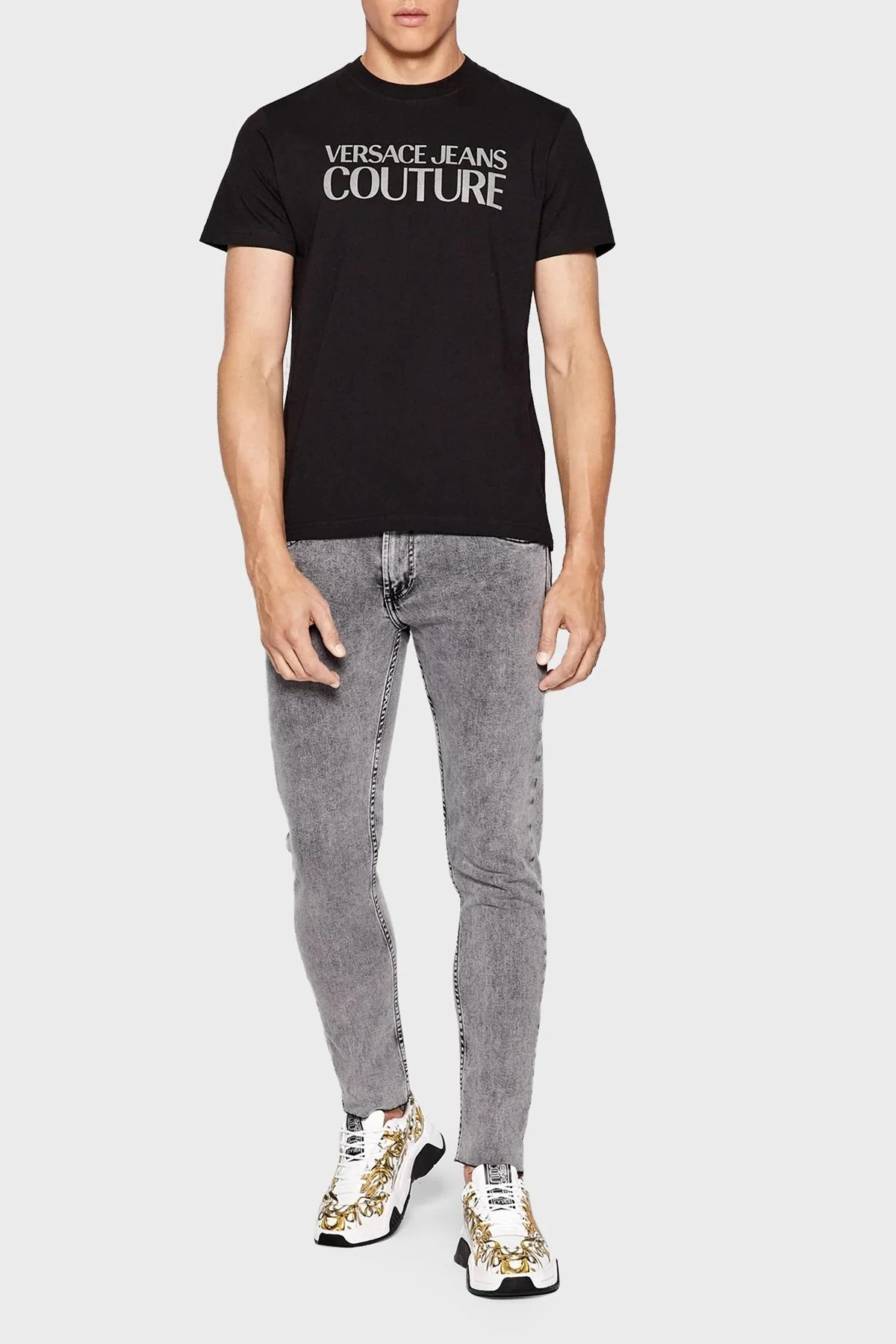 Versace % 100 Pamuk Regular Fit Bisiklet Yaka Erkek T Shirt 73GAHT01 CJ00T C89 SİYAH - 3