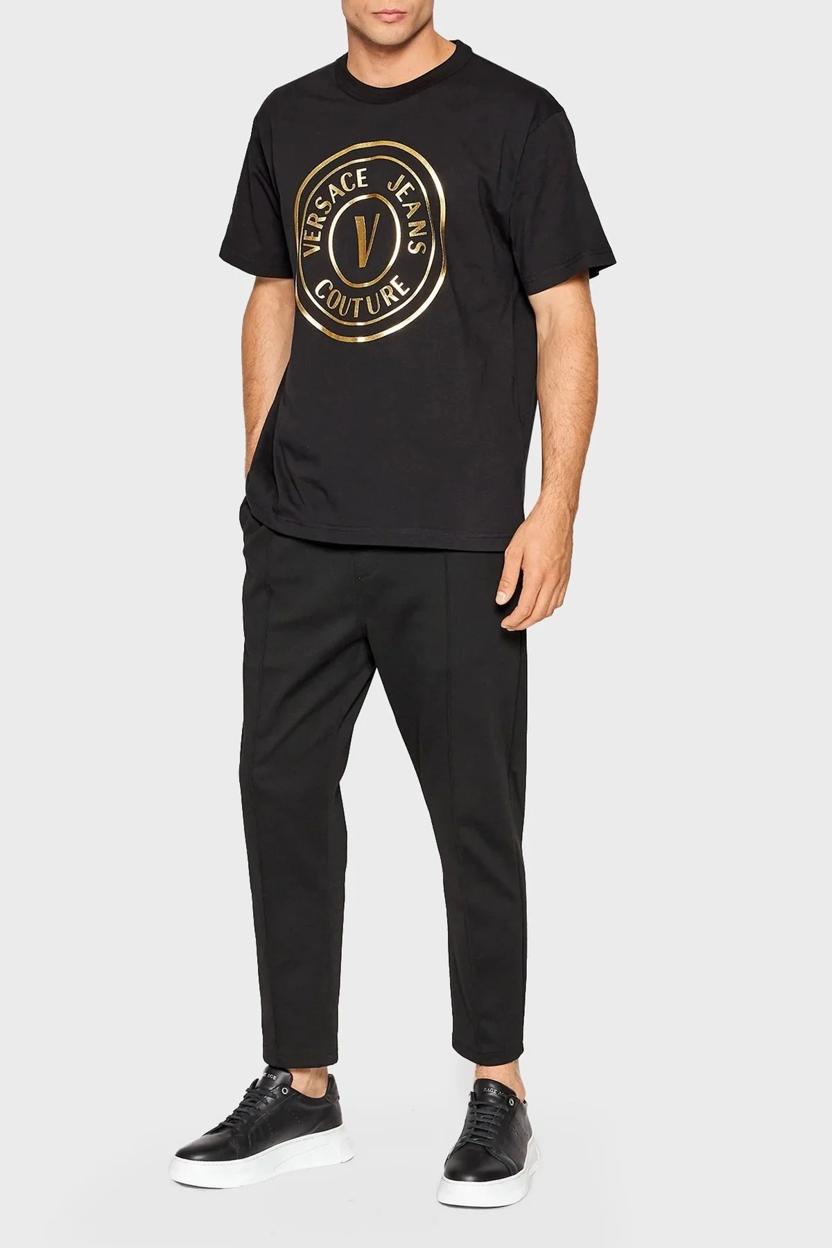 Versace % 100 Pamuk Regular Fit Bisiklet Yaka Erkek T Shirt 73GAHT05 CJ00T G89 SİYAH - 2