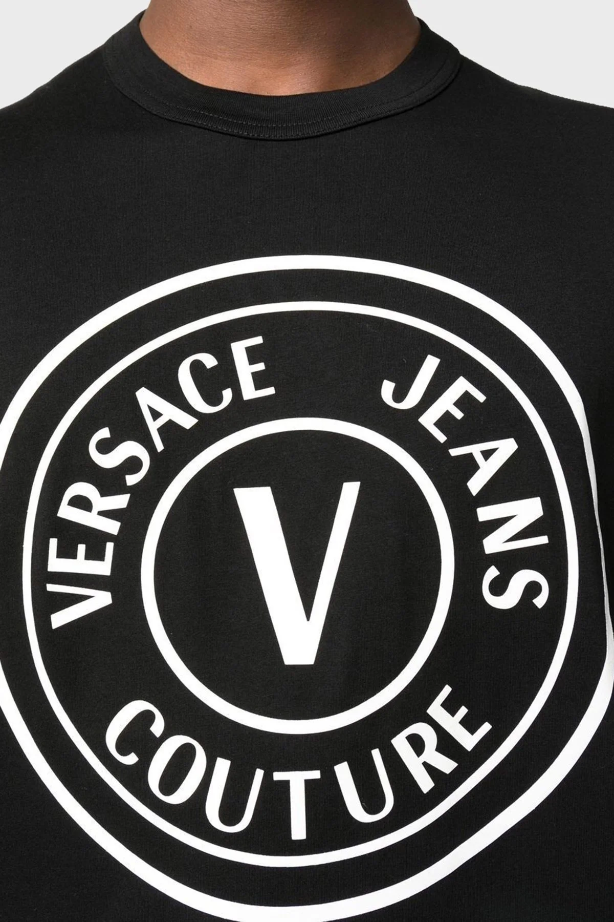 Versace % 100 Pamuk Regular Fit Bisiklet Yaka Erkek T Shirt 73GAHT28 CJ00T 899 SİYAH - 4