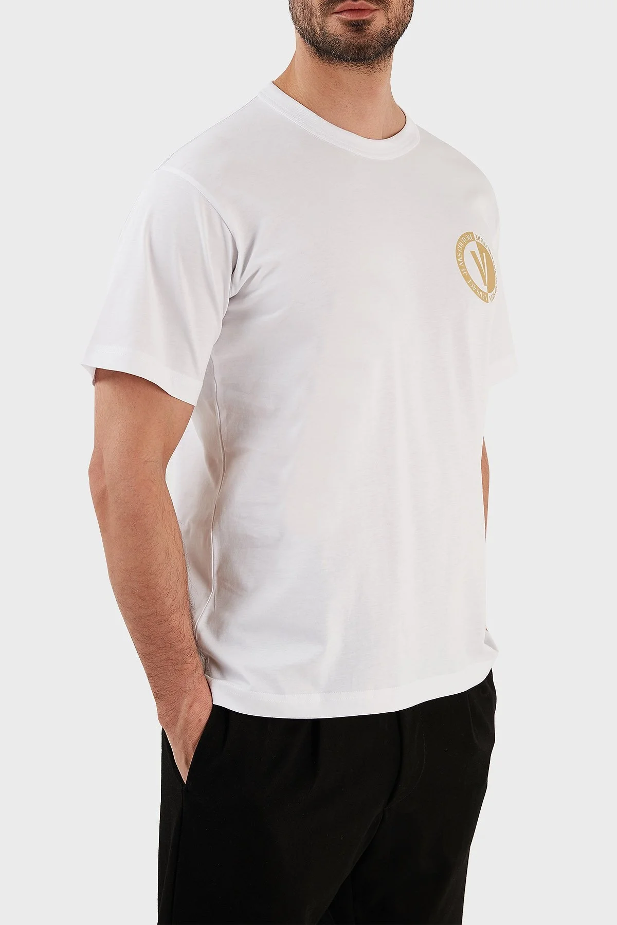 Versace Jeans Couture % 100 Pamuk Regular Fit Bisiklet Yaka Erkek T Shirt 74GAHT10 CJ00T G03 BEYAZ - 2