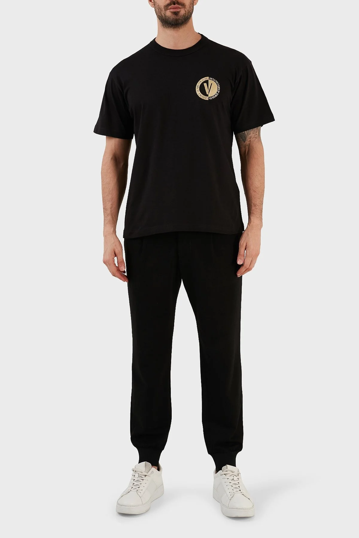 Versace Jeans Couture % 100 Pamuk Regular Fit Bisiklet Yaka Erkek T Shirt 74GAHT10 CJ00T G89 SİYAH - 2