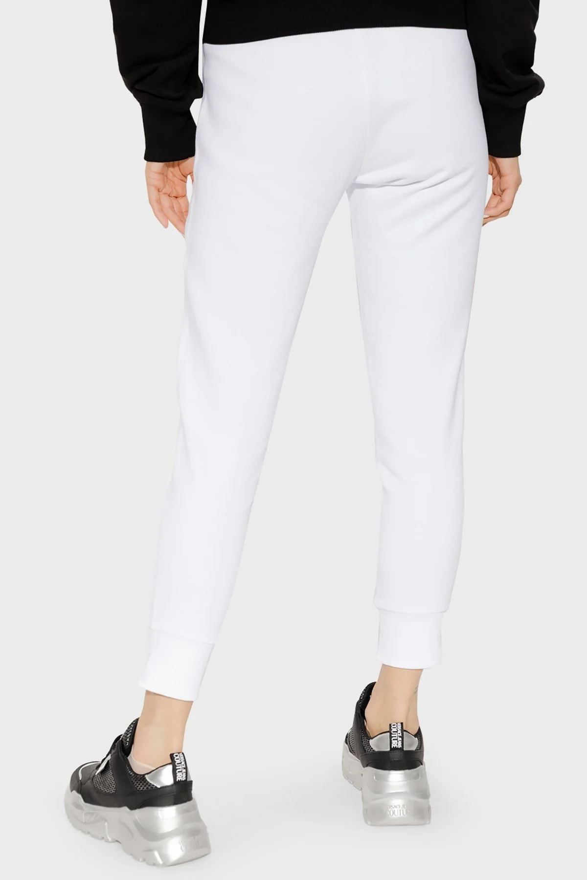 Versace % 100 Pamuk Regular Fit Cepli Jogger Spor Bayan Pantolon 73HAAT01 CF00T S03 BEYAZ - 3