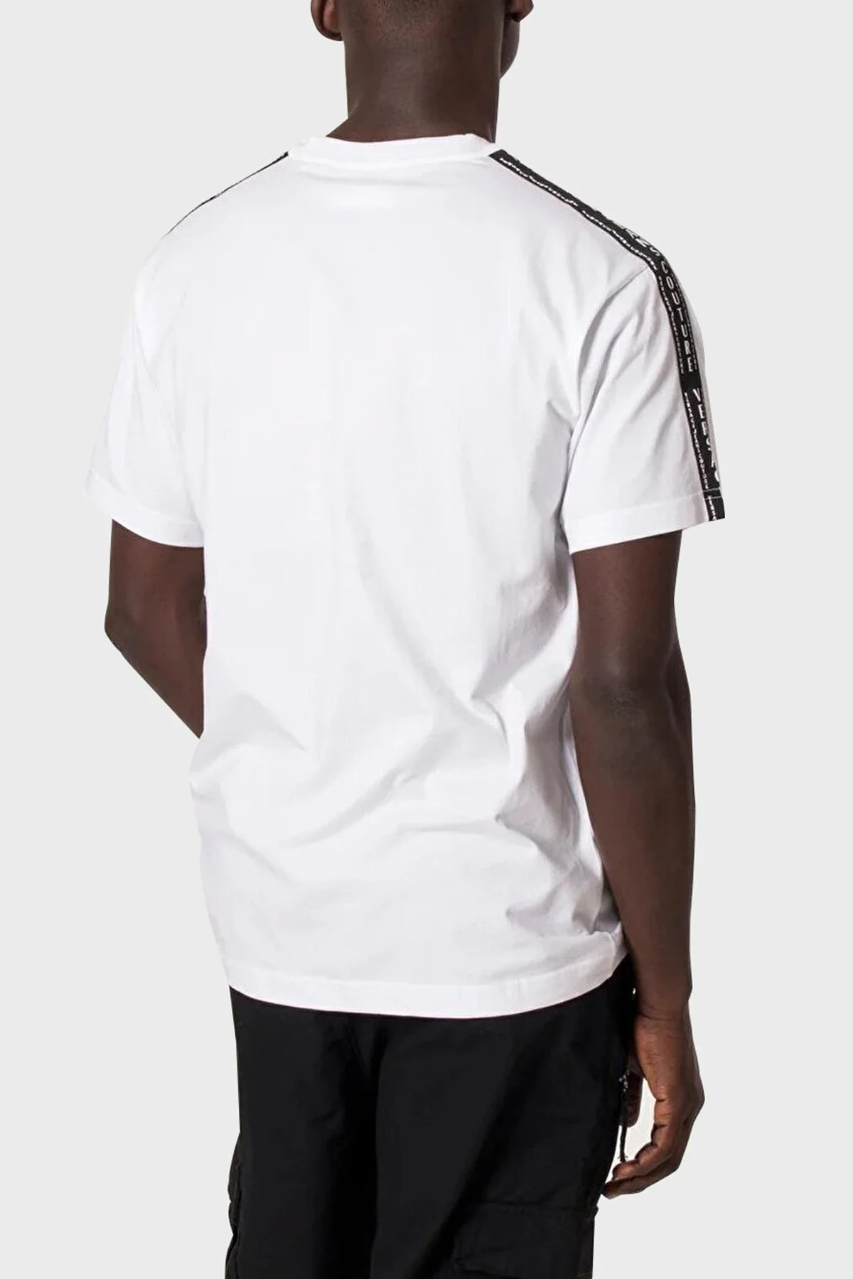 Versace Jeans Couture % 100 Pamuk Logo Şerit Detaylı Bisiklet Yaka Regular Fit Erkek T Shirt 74GAHY03 CJ00Y 003 BEYAZ - 2