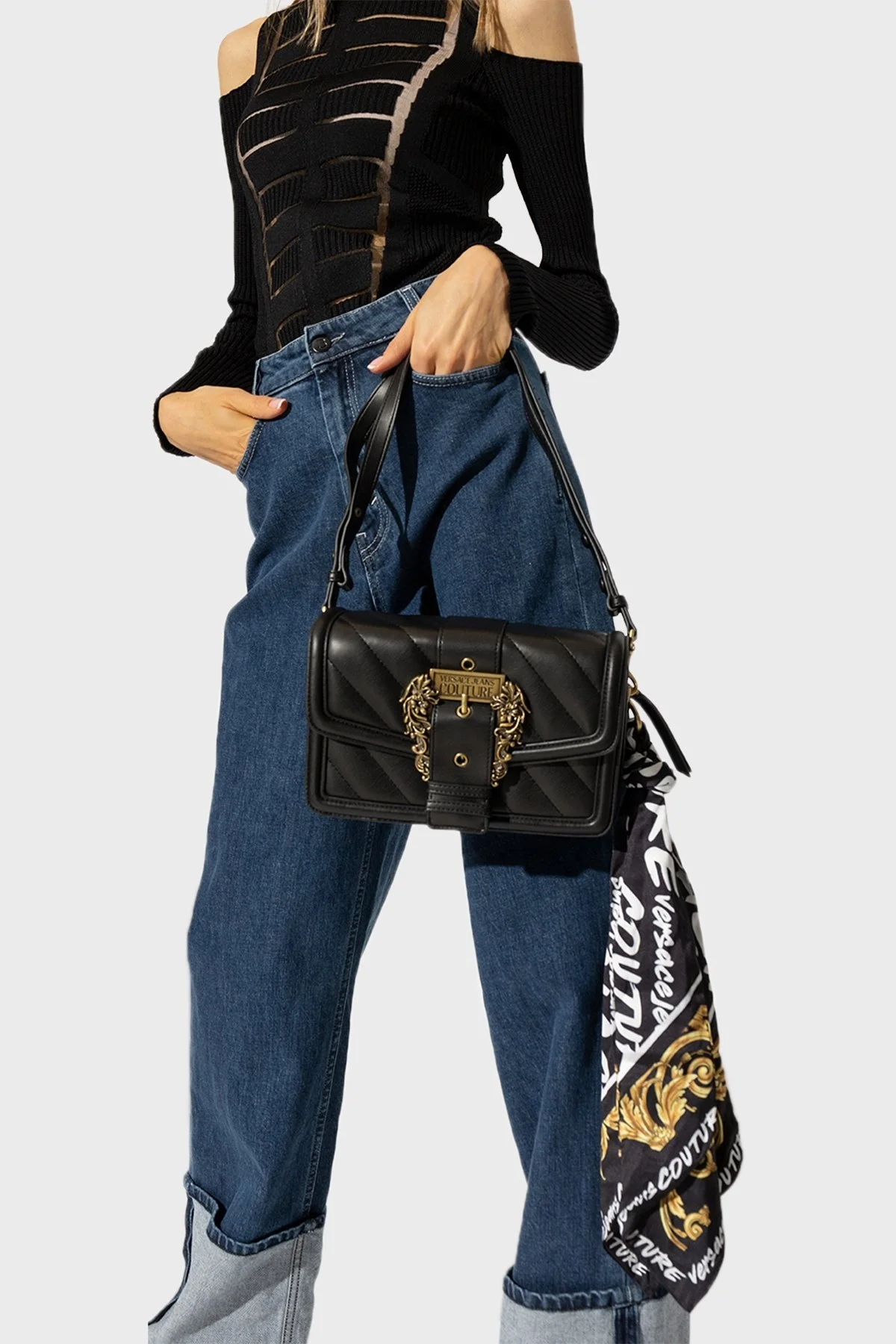 Versace Jeans Couture Barok Tokalı Çıkarılabilir Uzatma Askılı Bayan Çanta 73VA4BF1 ZS409 899 SİYAH - 2