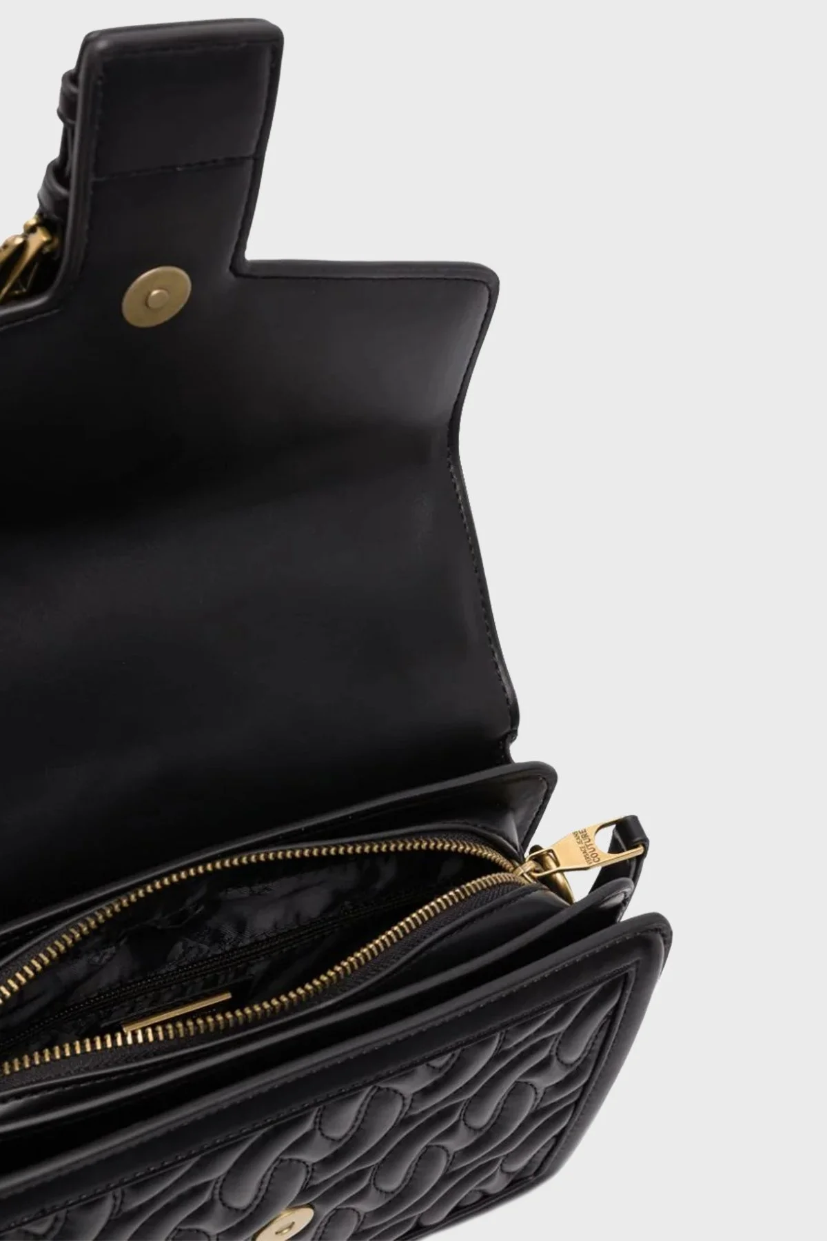 Versace Jeans Couture Barok Tokalı Fularlı Kapitone Bayan Çanta 75VA4BF1 ZS803 899 SİYAH - 5