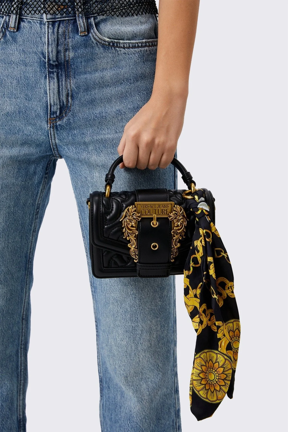 Versace Jeans Couture Barok Tokalı Zincir Askılı Fularlı Tote Bayan Çanta 75VA4BF6 ZS803 899 SİYAH - 3