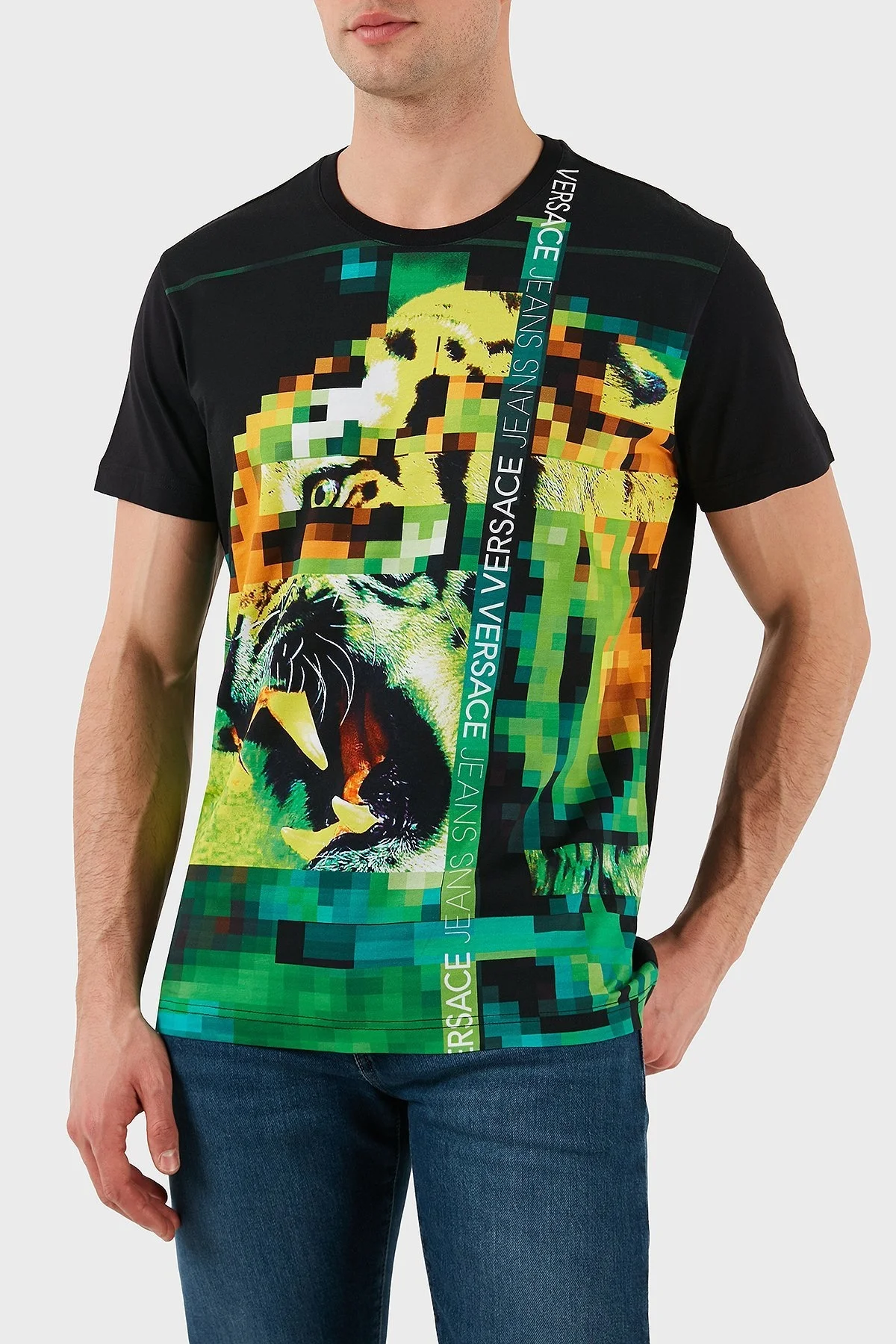 Versace Jeans Couture Baskılı % 100 Pamuk Regular Fit Bisiklet Yaka Erkek T Shirt B3GRB72A 36609 899 SİYAH - 7