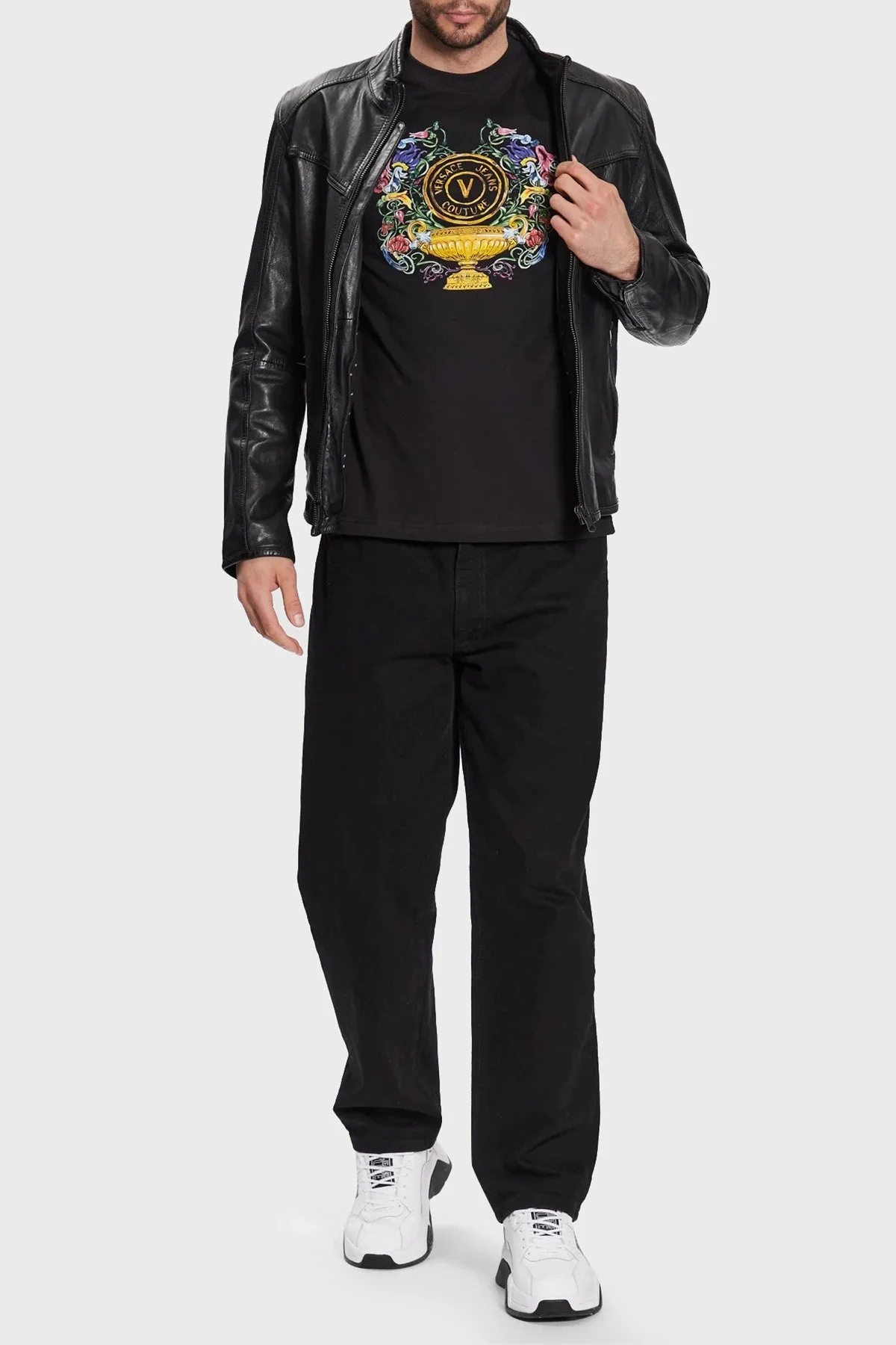 Versace Jeans Couture Baskılı Bisiklet Yaka % 100 Pamuk Regular Fit Erkek T Shirt 74GAHF01 CJ00F 899 SİYAH - 3