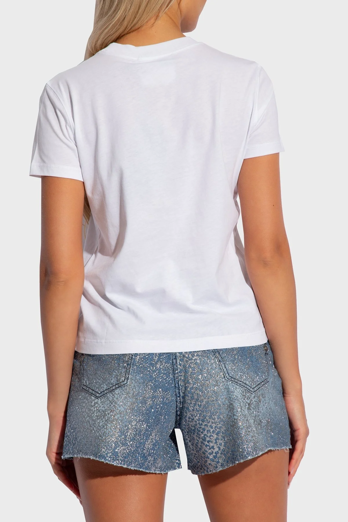 Versace Jeans Couture Bayan T Shirt 76HAHG03 CJ00G 003 BEYAZ - 2