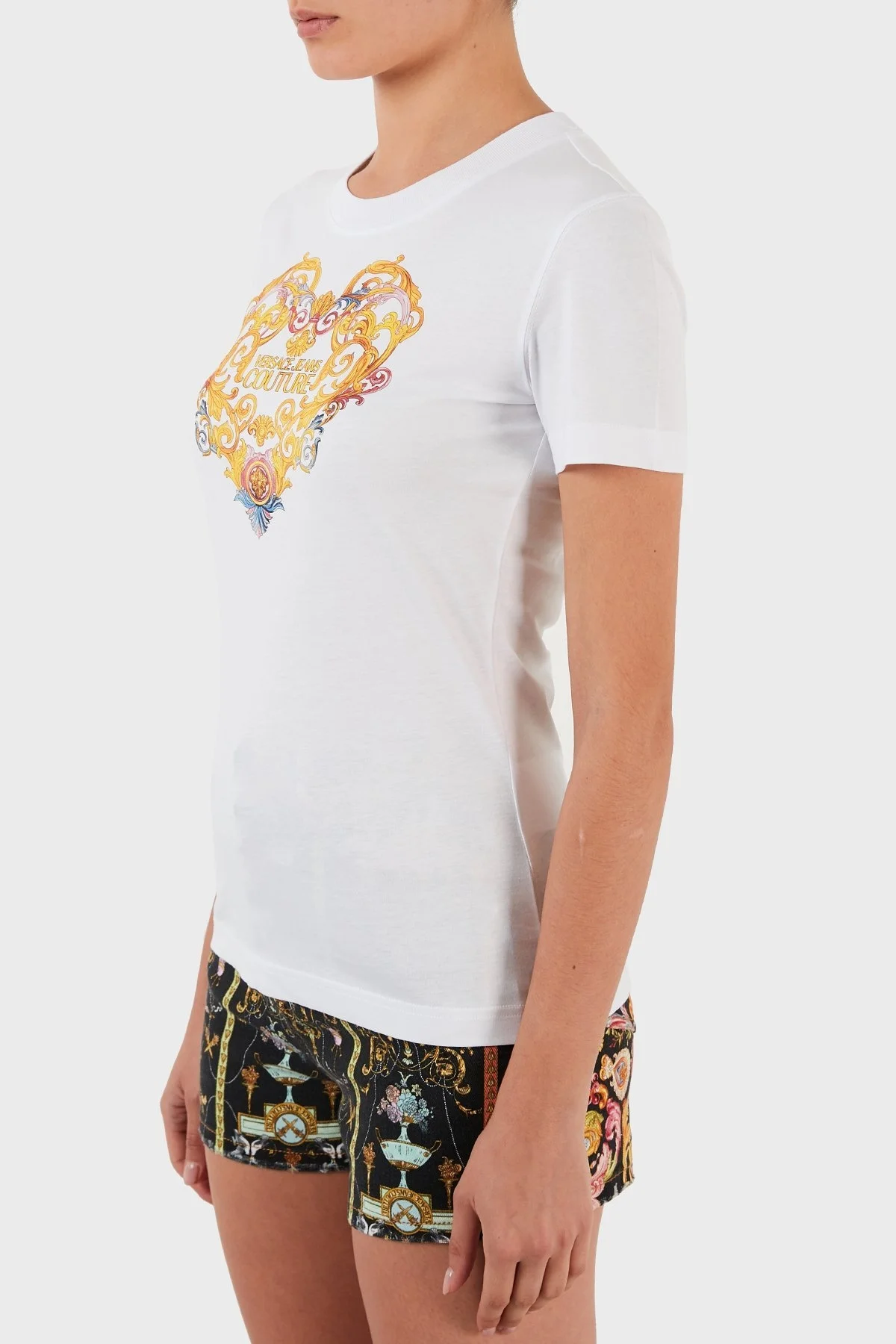 Versace Jeans Couture Desenli % 100 Pamuk Bisiklet Yaka Bayan T Shirt B2HWA7PD 30457 003 BEYAZ - 3