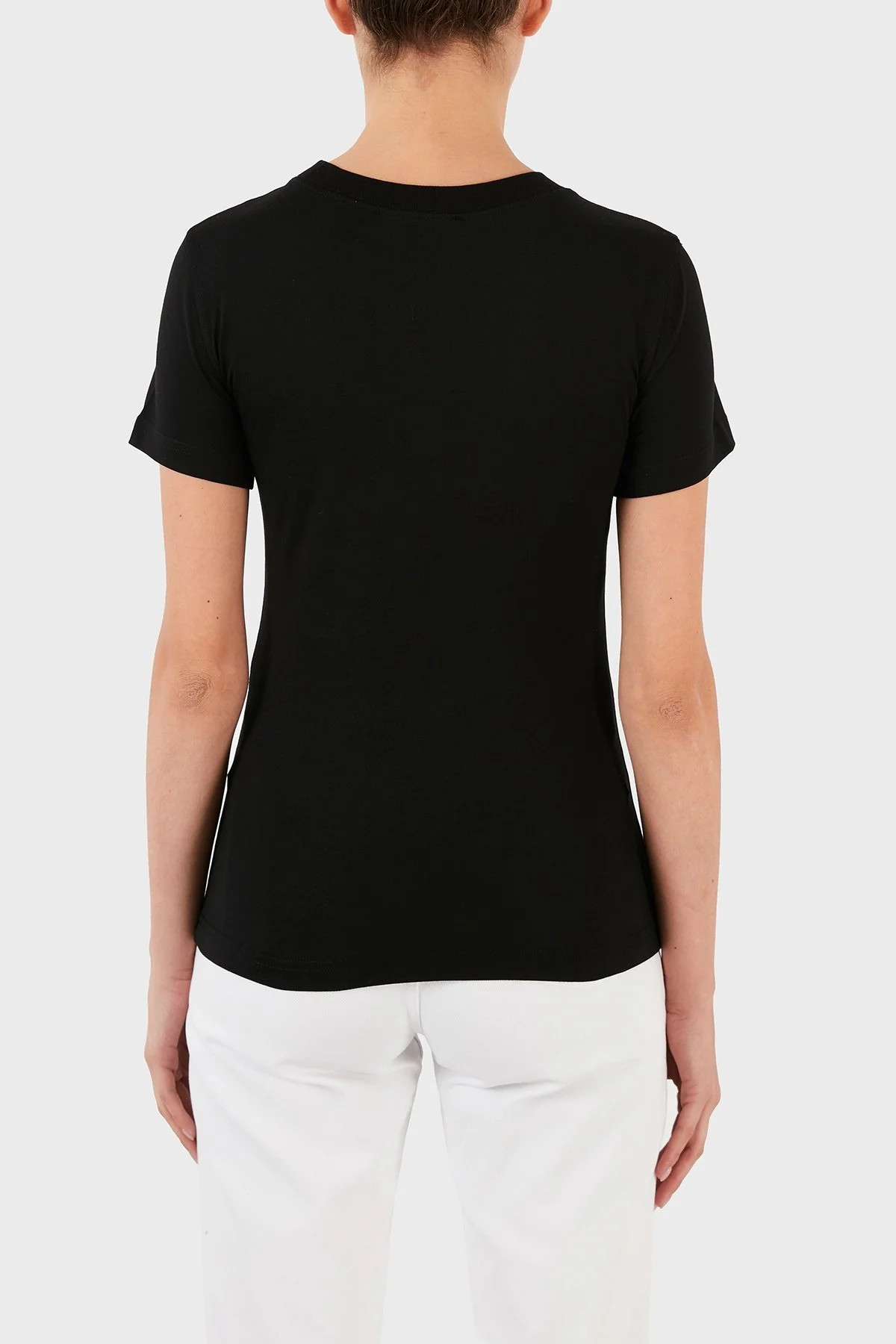 Versace Jeans Couture Desenli % 100 Pamuk Bisiklet Yaka Bayan T Shirt B2HWA7PD 30457 899 SİYAH - 2