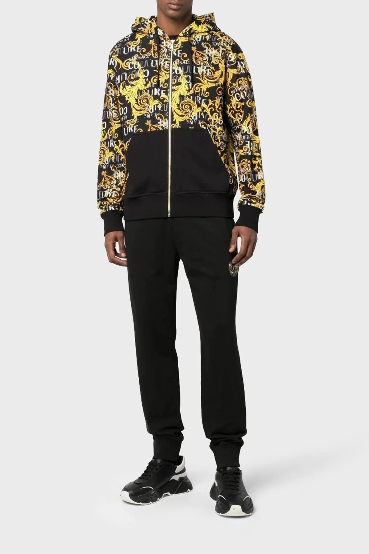 Versace Jeans Couture Cepli Logolu Regular Fit Jogger Spor Erkek Pantolon 74GAAY01 CF00Y 899 SİYAH - 1