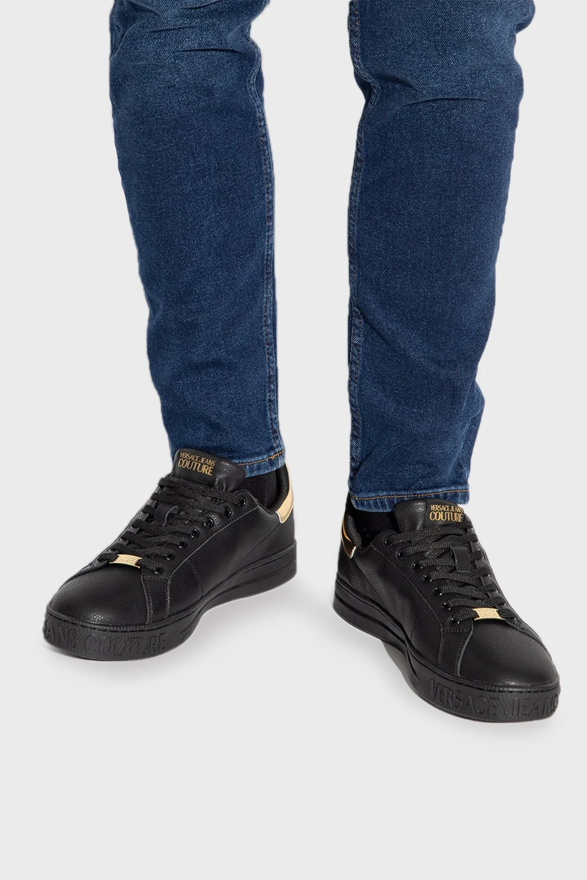 Versace Jeans Couture Deri Sneaker Erkek Ayakkabı 73YA3SK1 ZP165 G89 SİYAH - 6