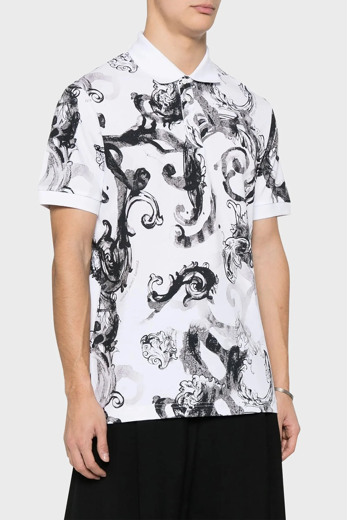 Versace Jeans Couture Desenli Pamuklu Slim Fit Erkek Polo Yaka T Shirt 76GAG6S0 JS286 003 BEYAZ - 1