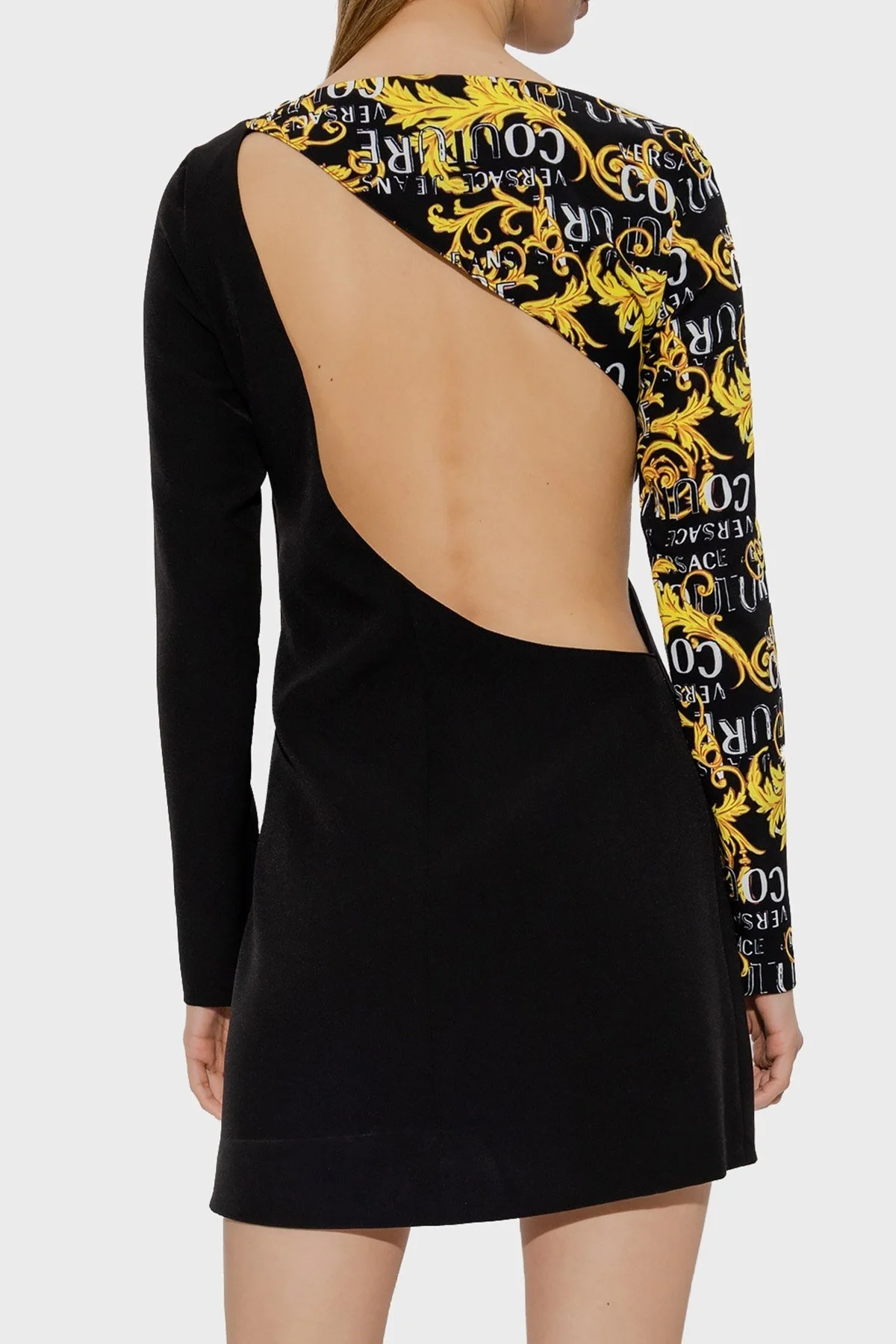 Versace Jeans Couture Logo Desen Baskılı Sırt Dekolteli Regular Fit Mini Bayan Elbise 74HAO910 N0103 899 SİYAH - 3