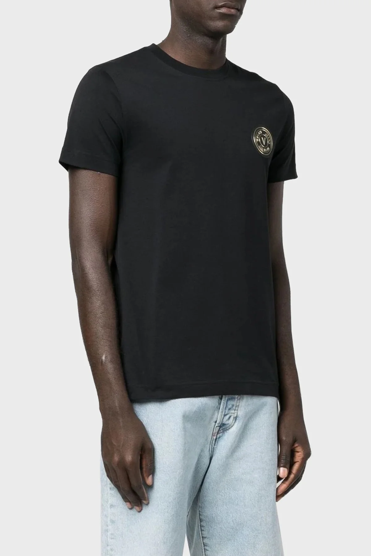 Versace Jeans Couture Logolu Bisiklet Yaka % 100 Pamuk Erkek T Shirt 74GAHY01 CJ00Y 899 SİYAH - 1