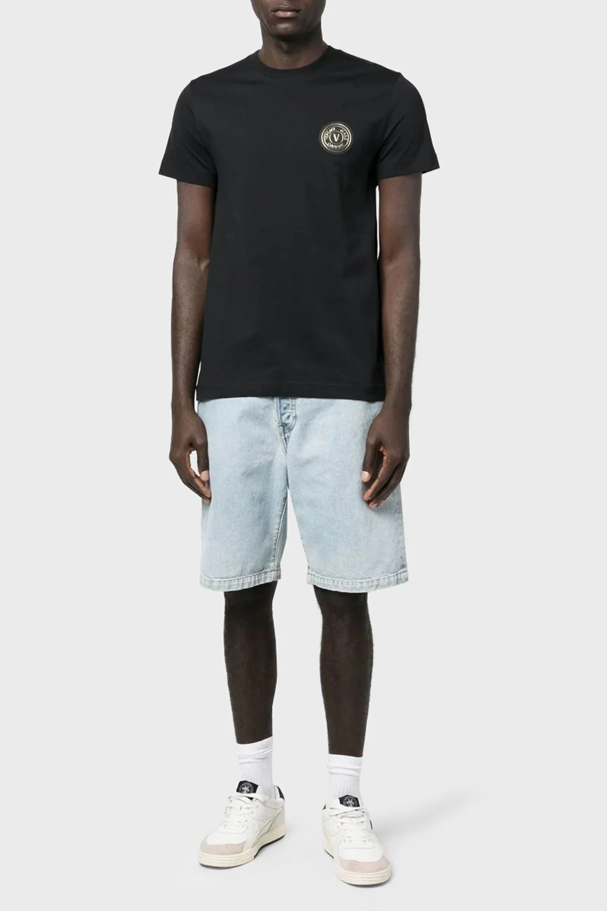 Versace Jeans Couture Logolu Bisiklet Yaka % 100 Pamuk Erkek T Shirt 74GAHY01 CJ00Y 899 SİYAH - 5