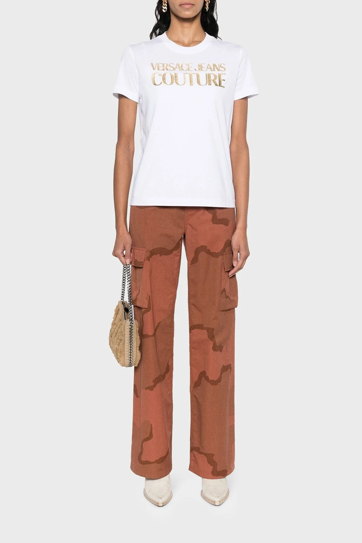 Versace Jeans Couture Logolu Bisiklet Yaka % 100 Pamuk Regular Fit Bayan T Shirt 76HAHT04 CJ00T G03 BEYAZ - 5