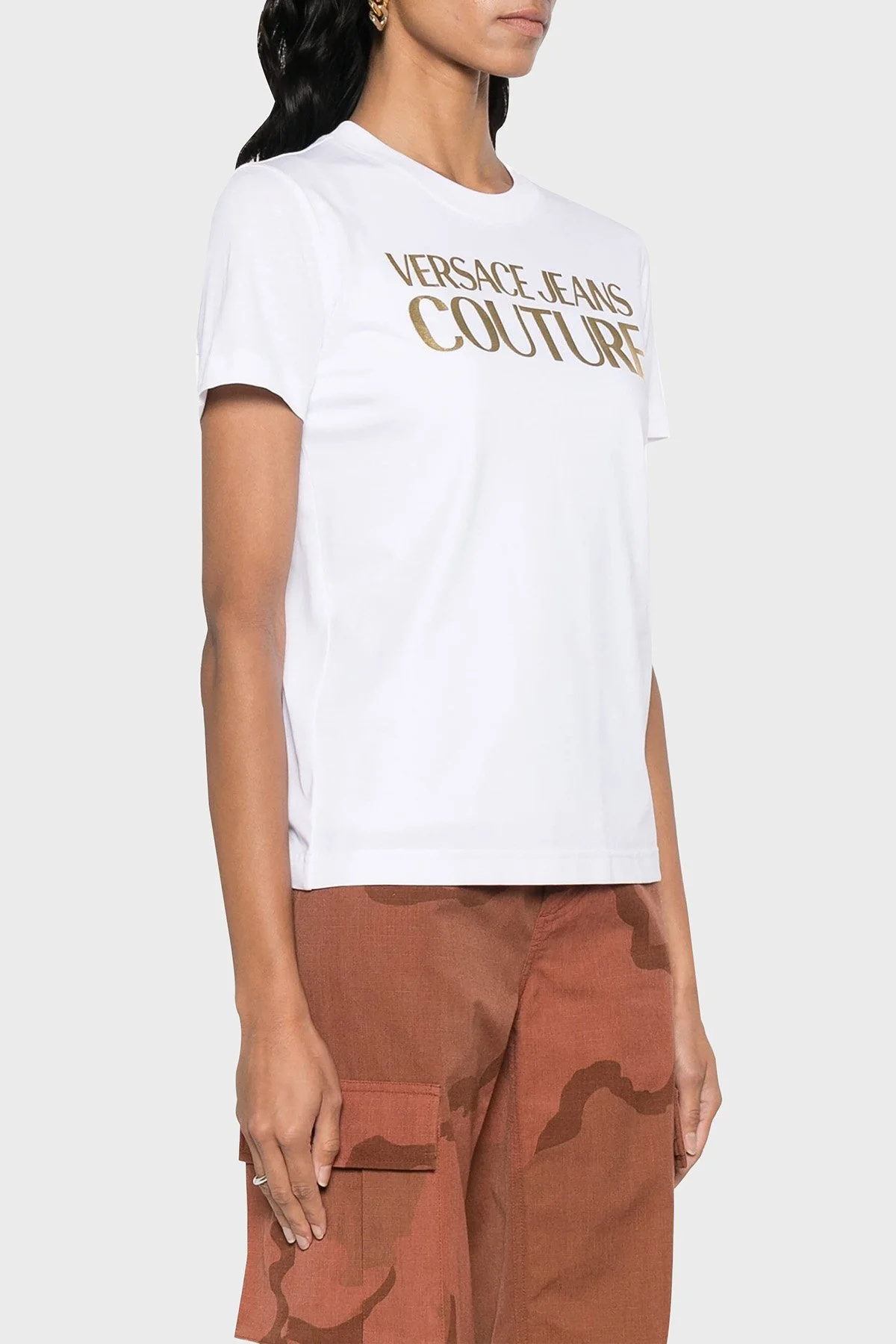 Versace Jeans Couture Logolu Bisiklet Yaka % 100 Pamuk Regular Fit Kadın T Shirt 76HAHT04 CJ00T G03 BEYAZ - 3
