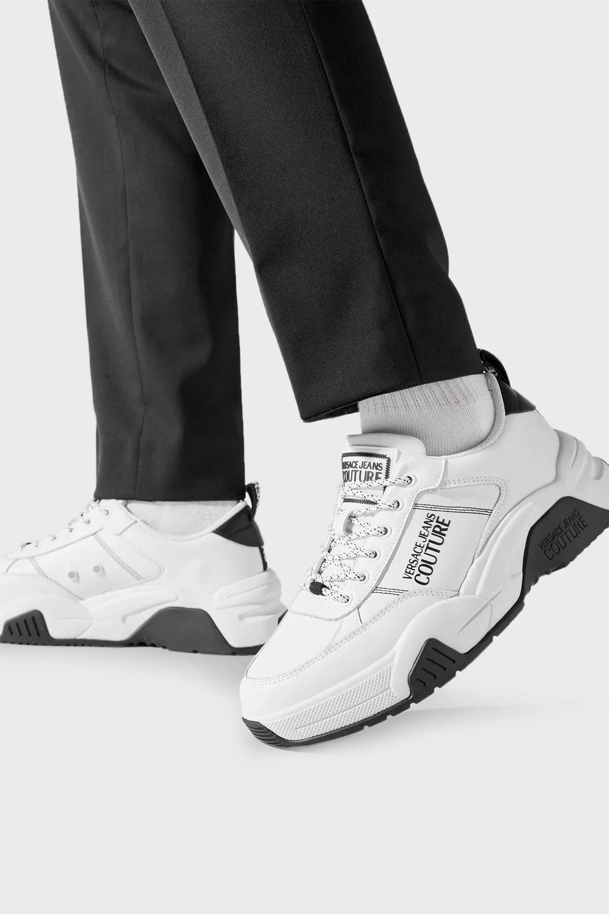 Versace Jeans Couture Logolu Deri Sneaker Erkek Ayakkabı 75YA3SF1 ZP326 003 BEYAZ - 2