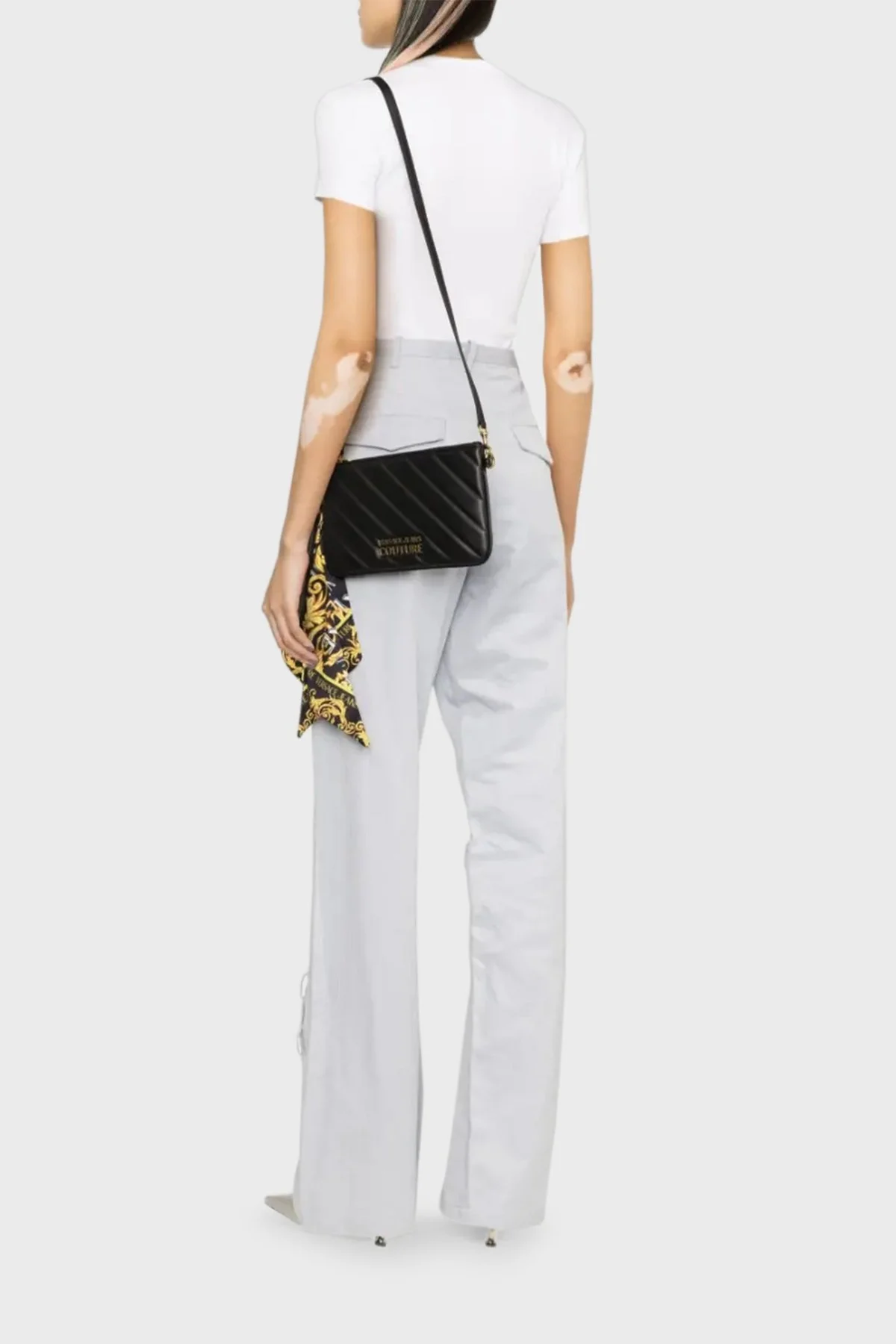 Versace Jeans Couture Logolu Fermuarlı Bayan Çanta 74VA4BAX ZS409 899 SİYAH - 2