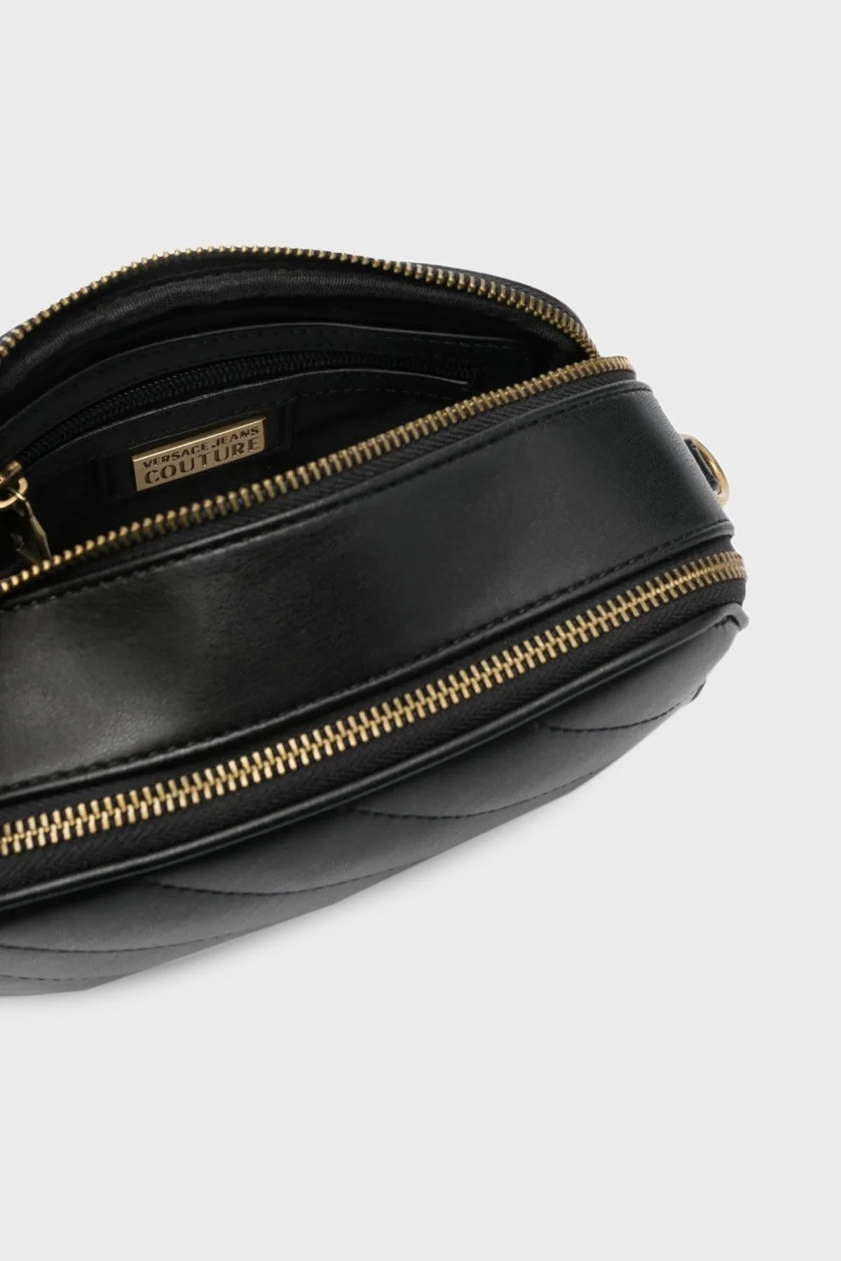 Versace Jeans Couture Logolu Fermuarlı Kapitone Bayan Çanta 74VA4BA4 ZS409 899 SİYAH - 3