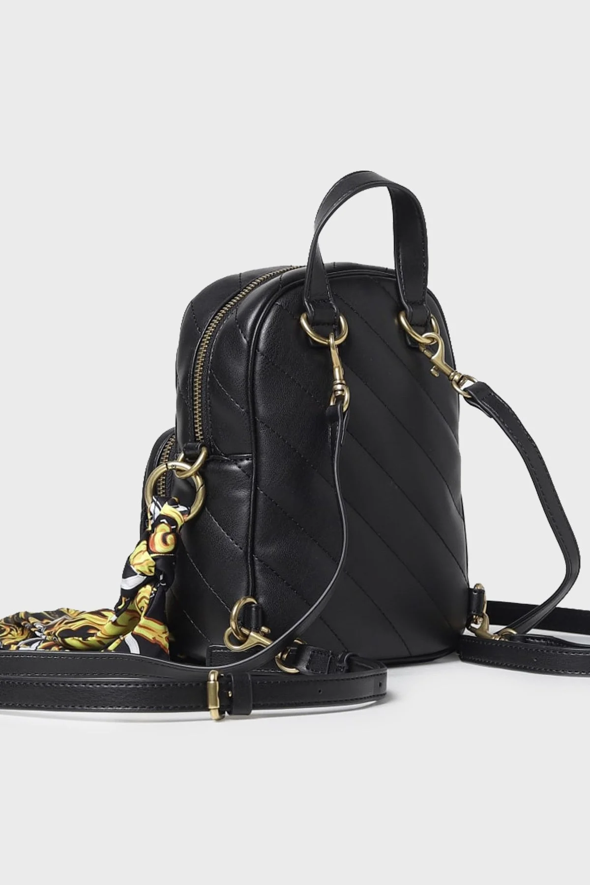 Versace Jeans Couture Logolu Fular Detaylı Kapitone Bayan Sırt Çantası 74VA4BAG ZS409 899 SİYAH - 4