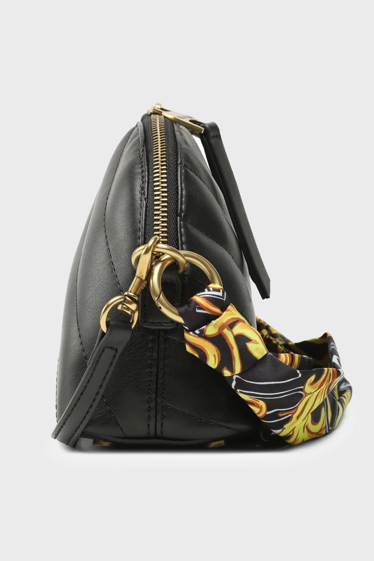 Versace Jeans Couture Logolu Fularlı Kapitone Bayan Çanta 74VA4BA7 ZS409 899 SİYAH - 4