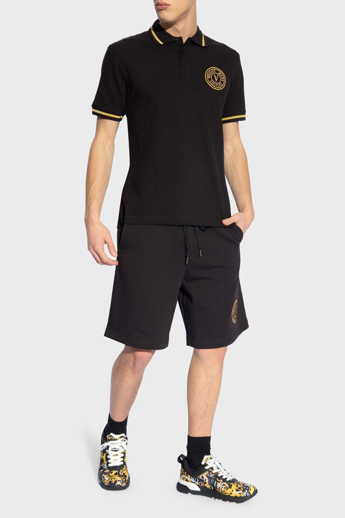 Versace Jeans Couture Logolu Pamuklu Regular Fit Erkek Polo Yaka T Shirt 76GAGT02 CJ01T G89 SİYAH - 2