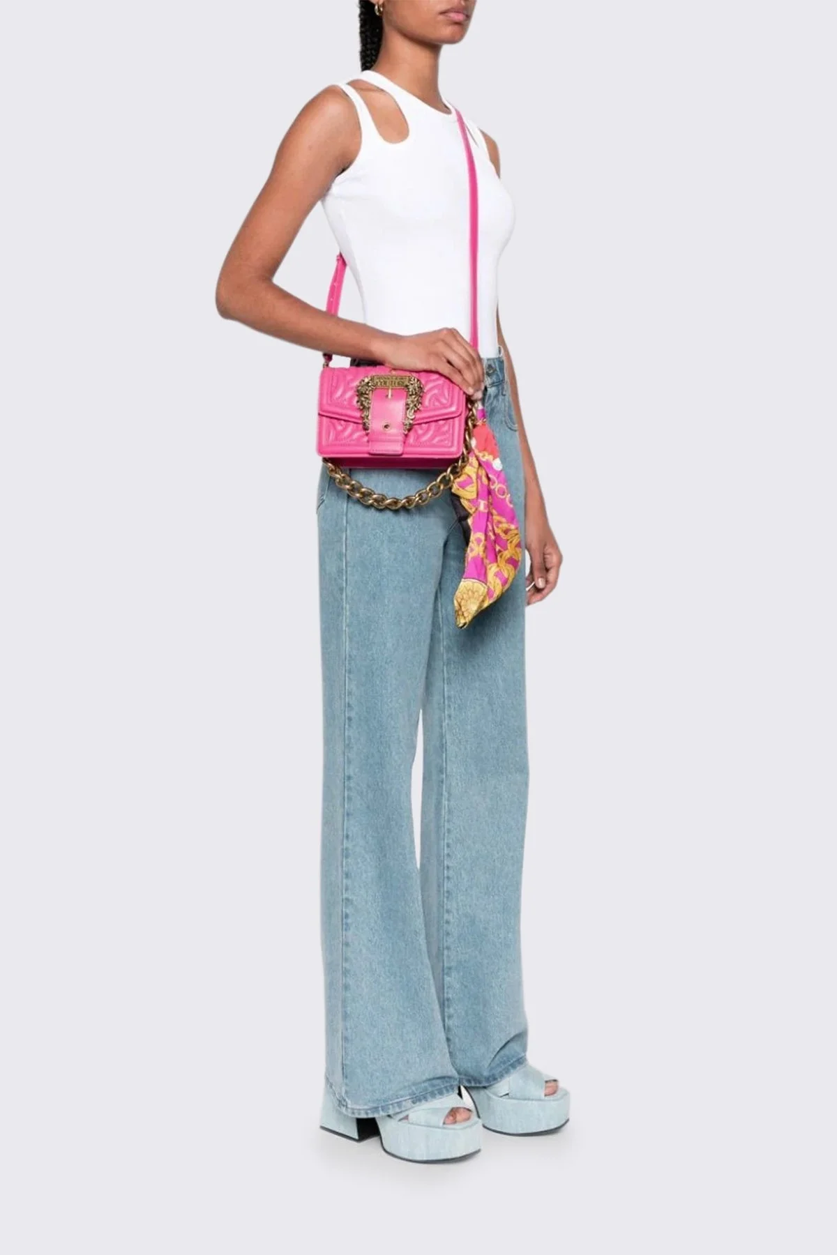 Versace Jeans Couture Logolu Zincir Askılı Bayan Çanta 75VA4BFC ZS803 455 FUŞYA - 2