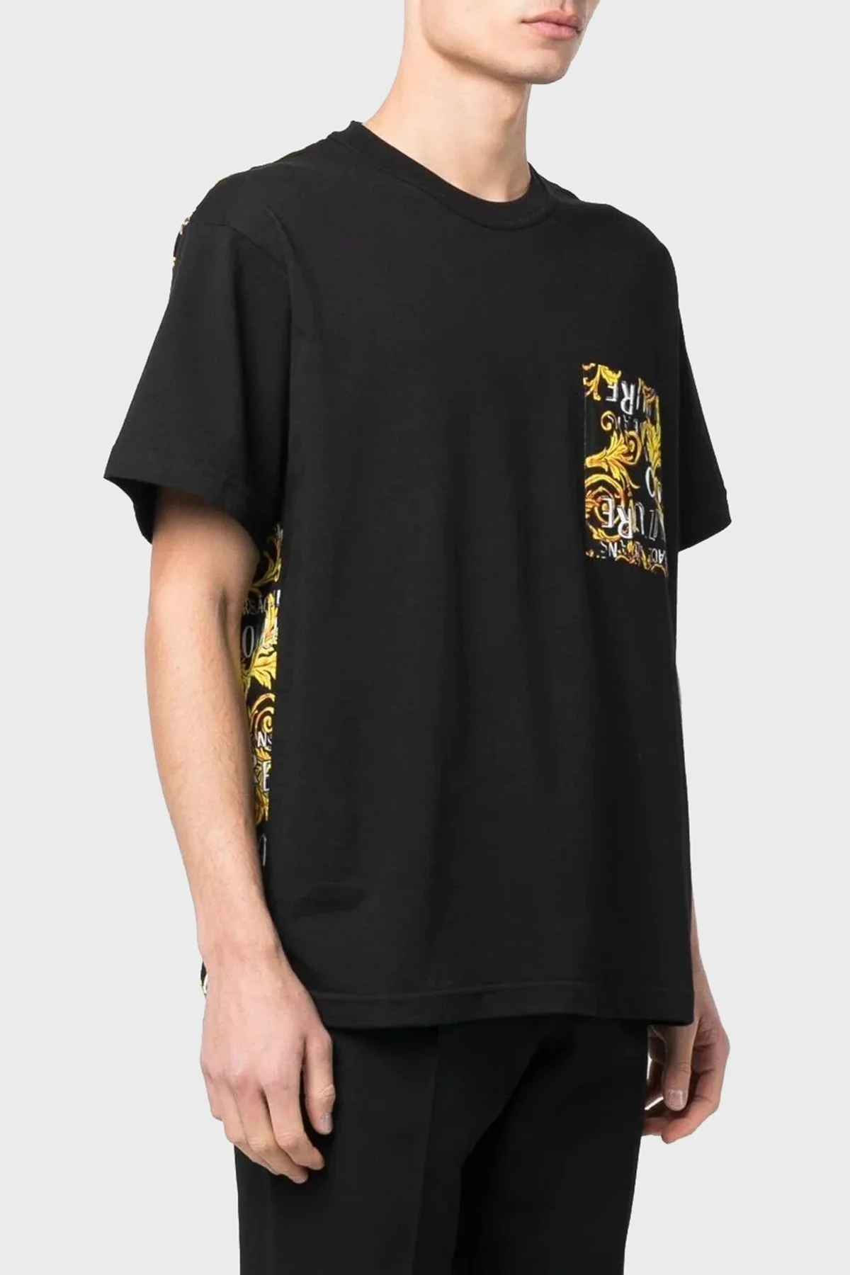 Versace Jeans Couture Pamuklu Bisiklet Yaka Erkek T Shirt 74GAH6R0 JS161 G89 SİYAH - 1