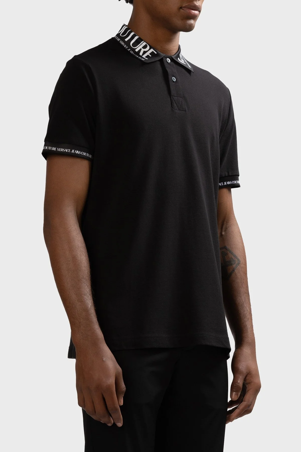 Versace Jeans Couture Pamuklu Düğmeli Erkek Polo Yaka T Shirt 74GAGT02 CJ01T 899 SİYAH - 1