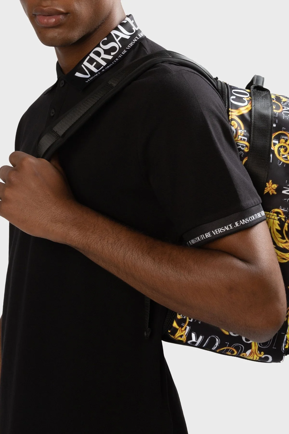 Versace Jeans Couture Pamuklu Düğmeli Erkek Polo Yaka T Shirt 74GAGT02 CJ01T 899 SİYAH - 2