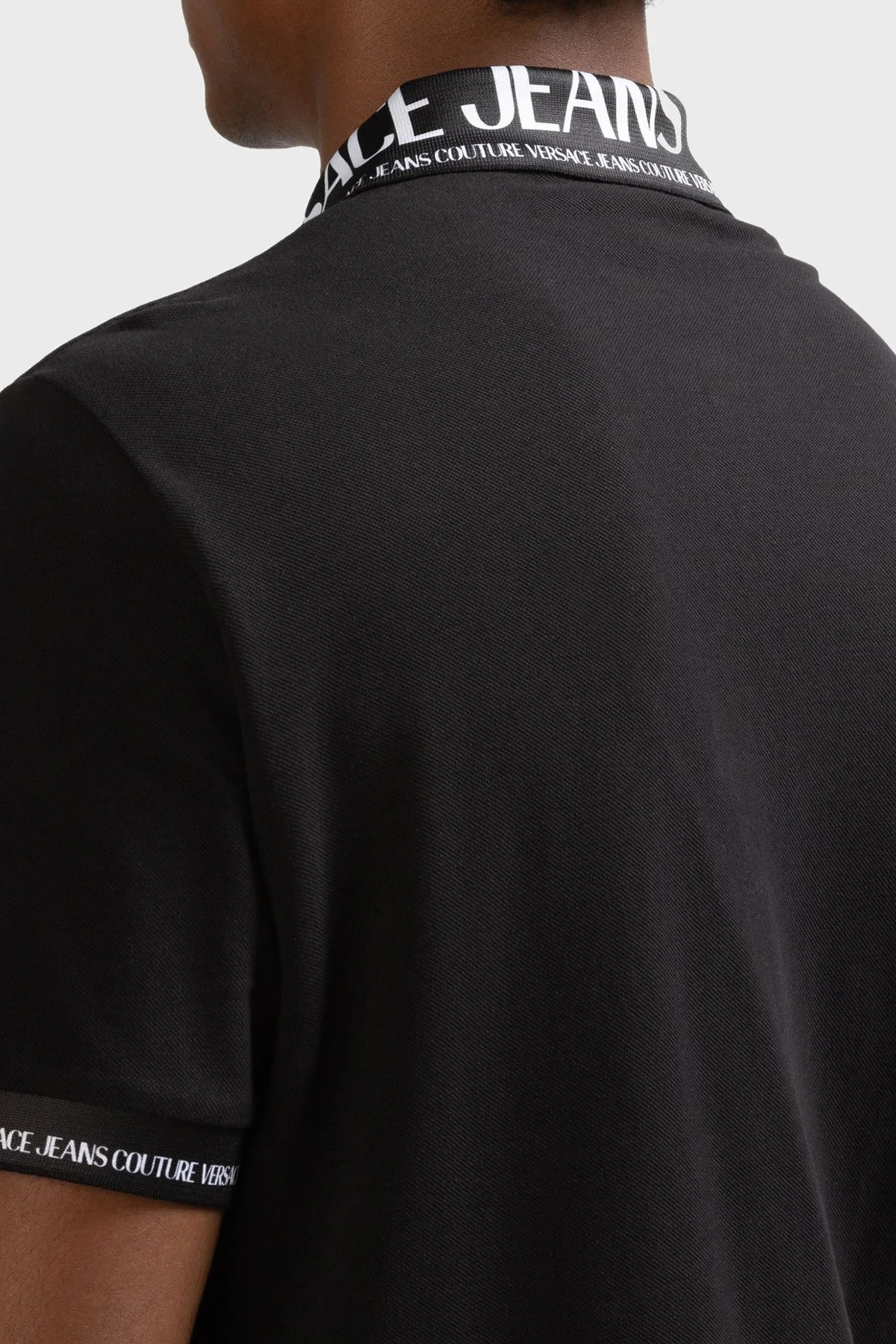 Versace Jeans Couture Pamuklu Düğmeli Erkek Polo Yaka T Shirt 74GAGT02 CJ01T 899 SİYAH - 5