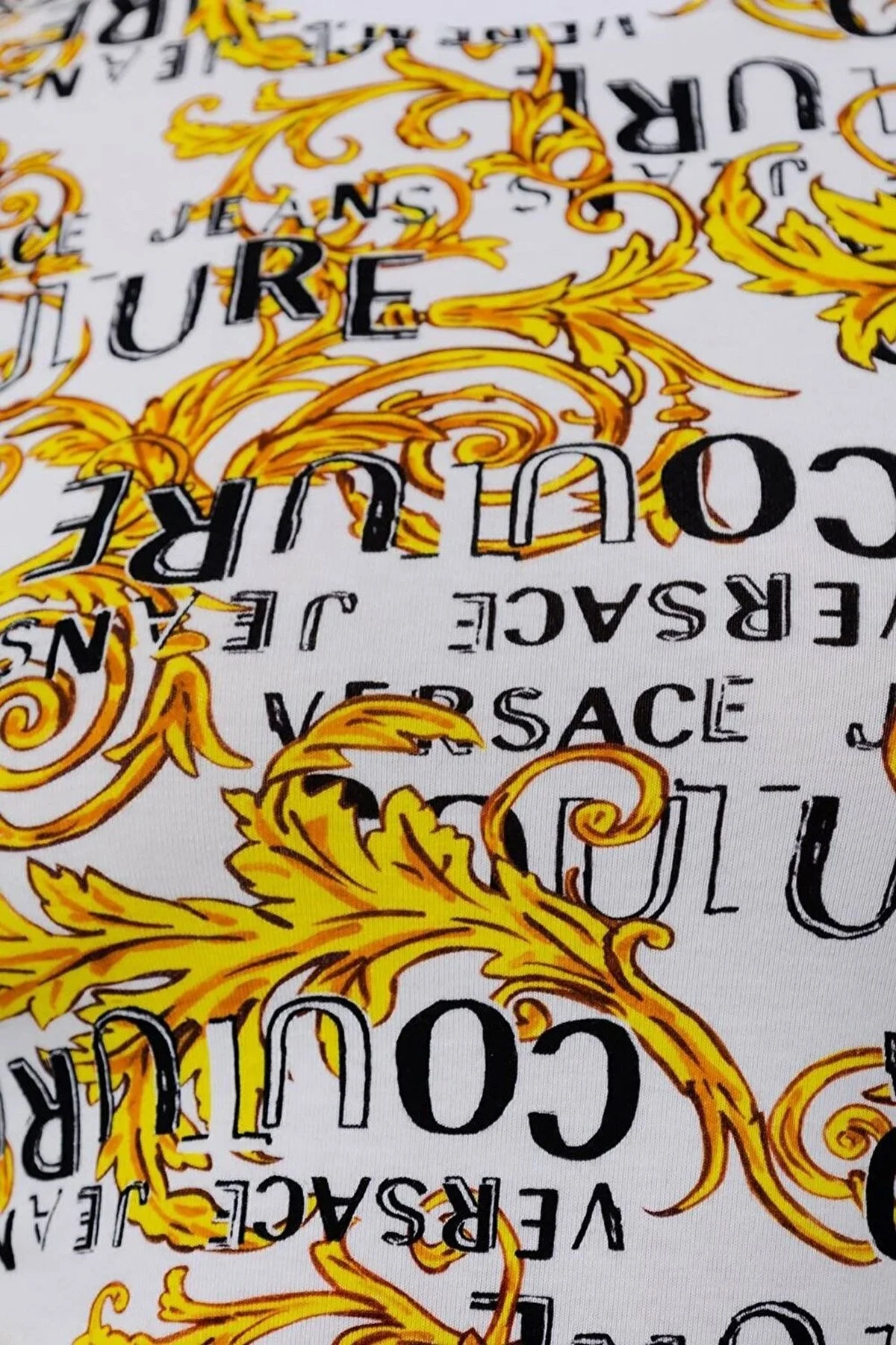Versace Jeans Couture Pamuklu Logo Baskı Desenli Bisiklet Yaka Regular Fit Bayan T Shirt 74HAH608 JS160 G03 BEYAZ - 4