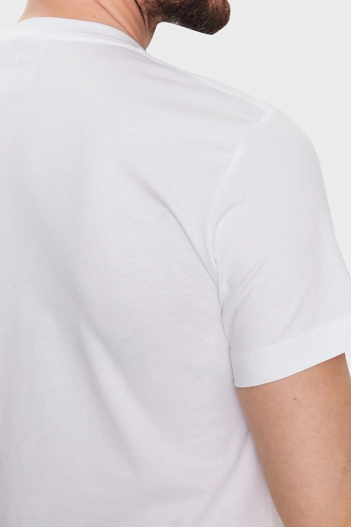 Versace Jeans Couture Pamuklu Logo Baskılı Bisiklet Yaka Regular Fit Erkek T Shirt 74GAHT01 CJ00T G03 BEYAZ - 5