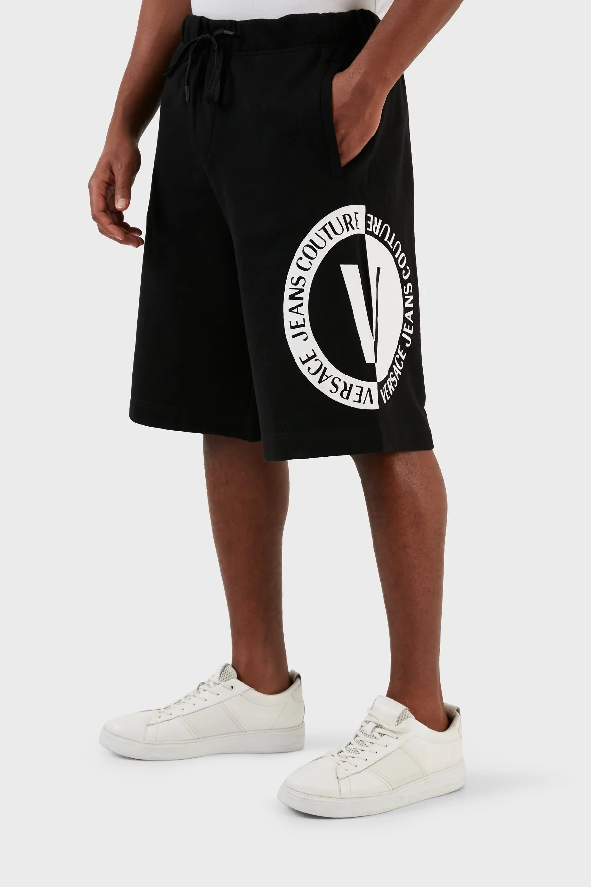 Versace Jeans Couture Pamuklu Regular Fit Cepli Erkek Short 74GADI03 CF00I 899 SİYAH - 10