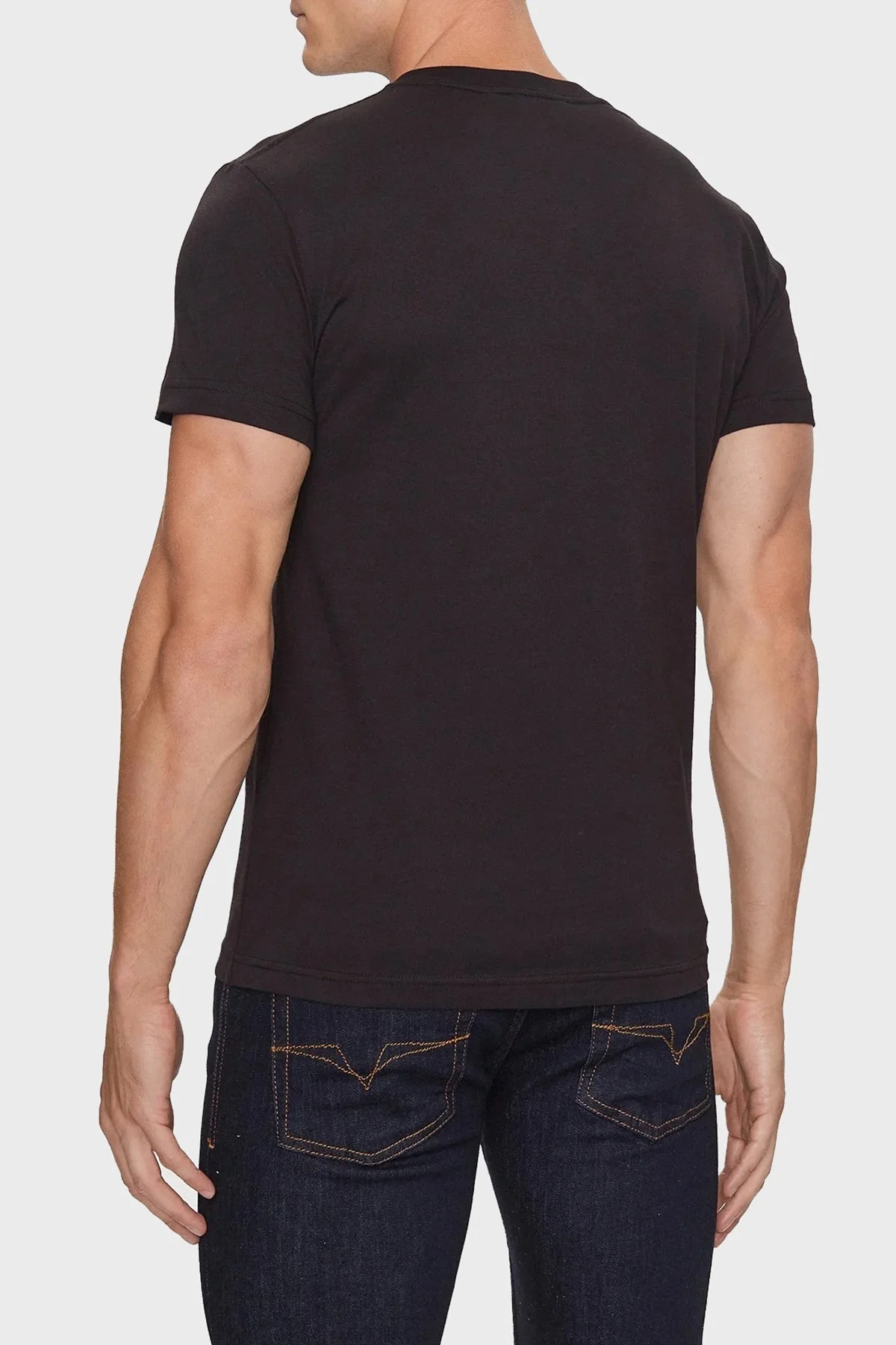 Versace Jeans Couture Pamuklu Regular Fit Erkek T Shirt 75GAHT06 CJ00T G89 SİYAH - 2