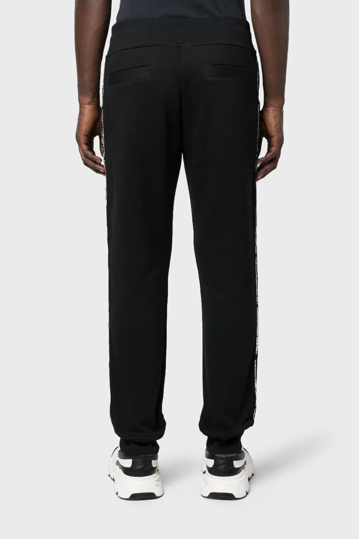 Versace Jeans Couture Pamuklu Regular Fit Jogger Erkek Pantolon 74GAAY03 CF00Y 899 SİYAH - 3