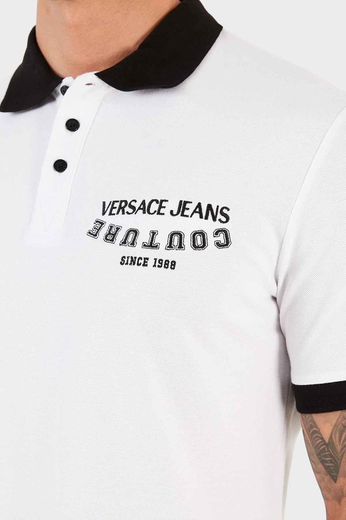 Versace Jeans Couture Logolu % 100 Pamuk Slim Fit T Shirt Erkek Polo B3GWA7T7 36571 003 BEYAZ - 6