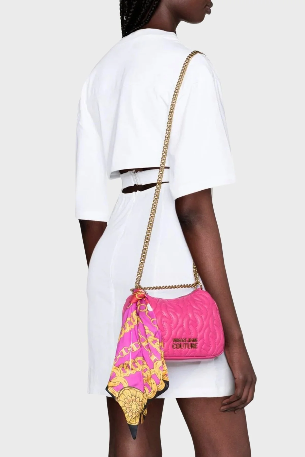 Versace Jeans Couture Zincir Askılı Fularlı Kapitone Bayan Çanta 75VA4BA7 ZS803 455 FUŞYA - 2