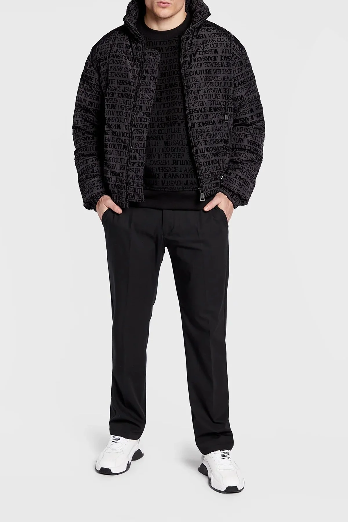 Versace Jeans Couture Logolu Relaxed Fit Kuş Tüyü Dolgulu Şişme Erkek Mont 73GAU4D3 CQS44 899 SİYAH - 2