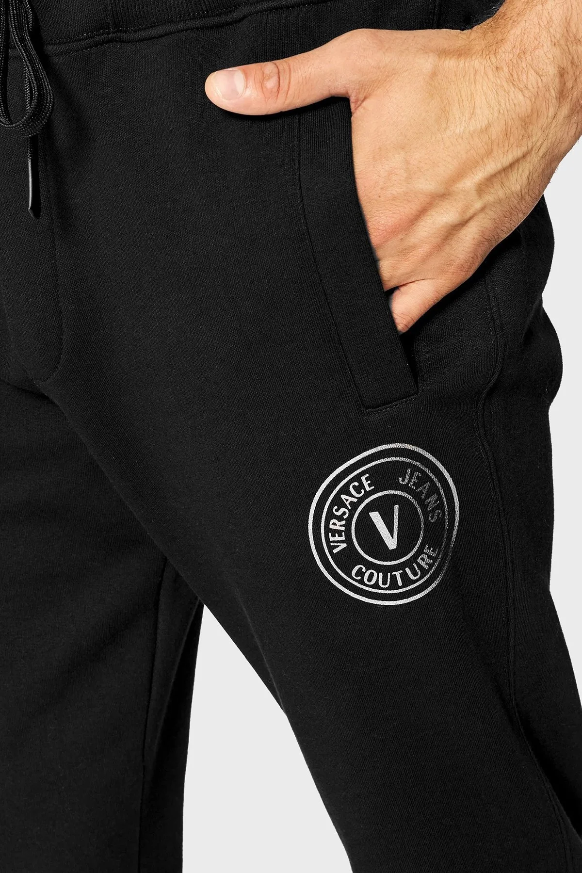Versace Pamuklu Regular Fit Cepli Jogger Spor Erkek Pantolon 73GAAT06 CF00T C89 SİYAH - 4