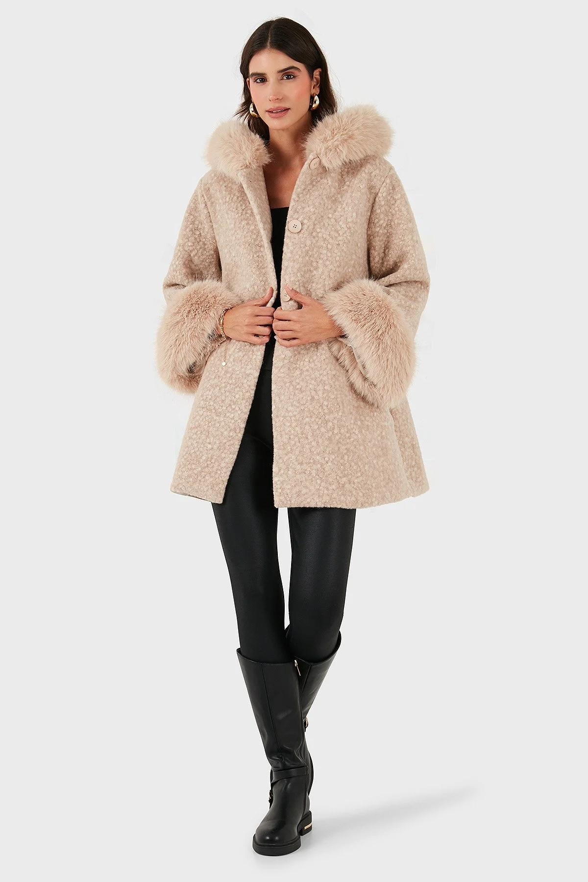 Via Dante Oversize Fit Kapüşonlu Yumuşak Tüy Detaylı Kadın Mont 690891 BEJ - 2