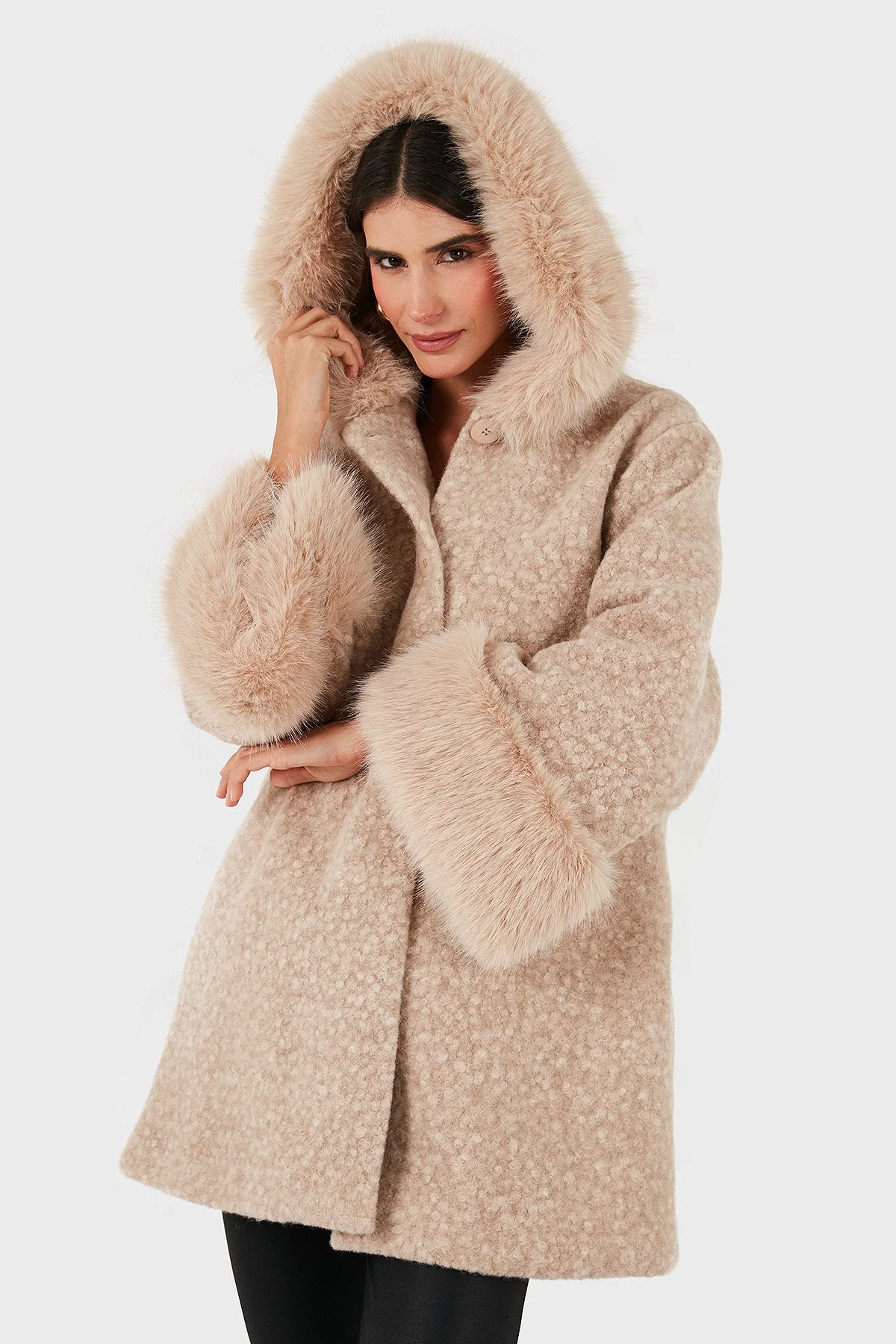 Via Dante Oversize Fit Kapüşonlu Yumuşak Tüy Detaylı Kadın Mont 690891 BEJ - 7