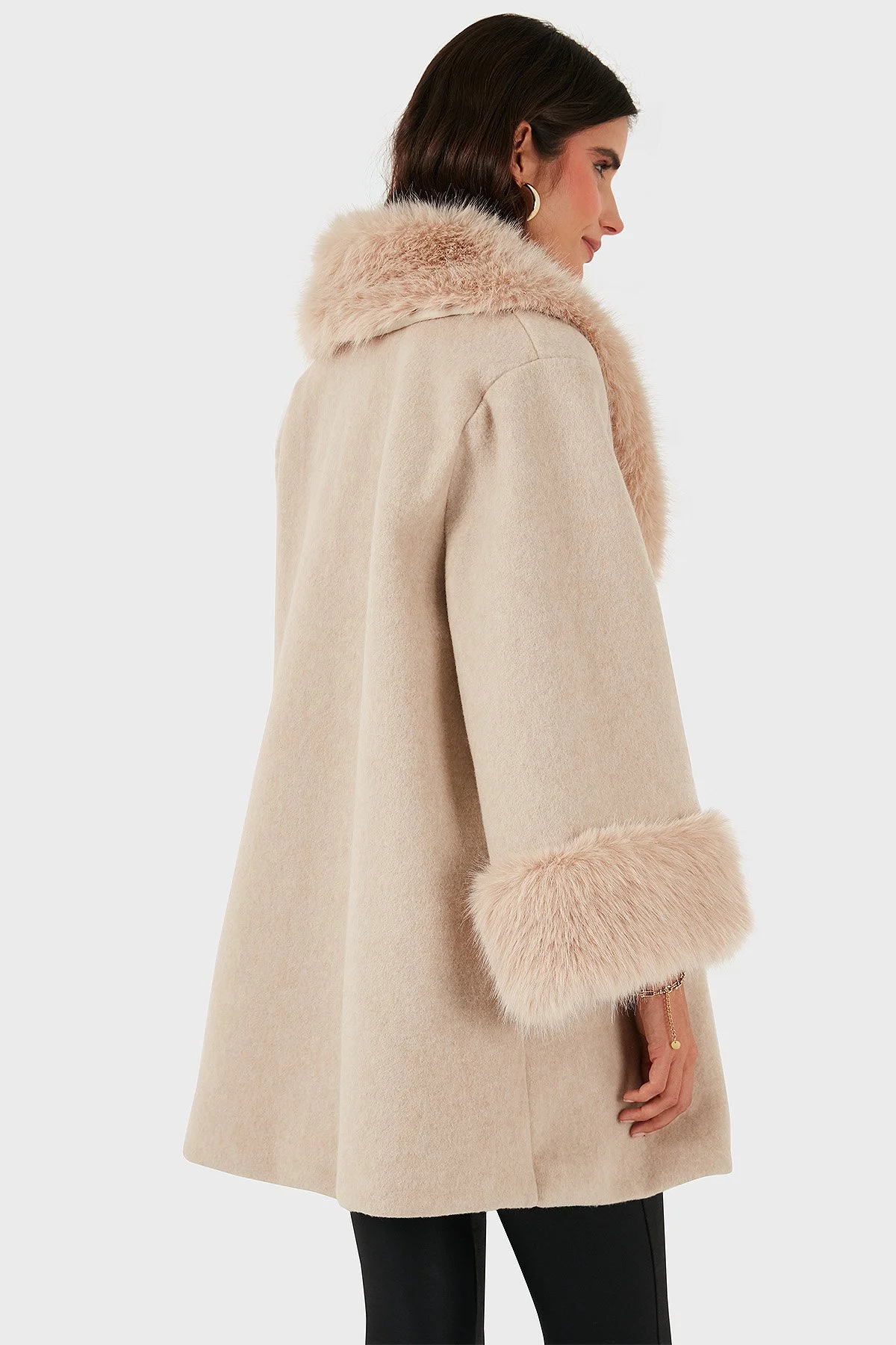 Via Dante Oversize Fit Şal Yaka Kürk Detaylı Astarlı Kadın Mont 690852 BEJ - 3