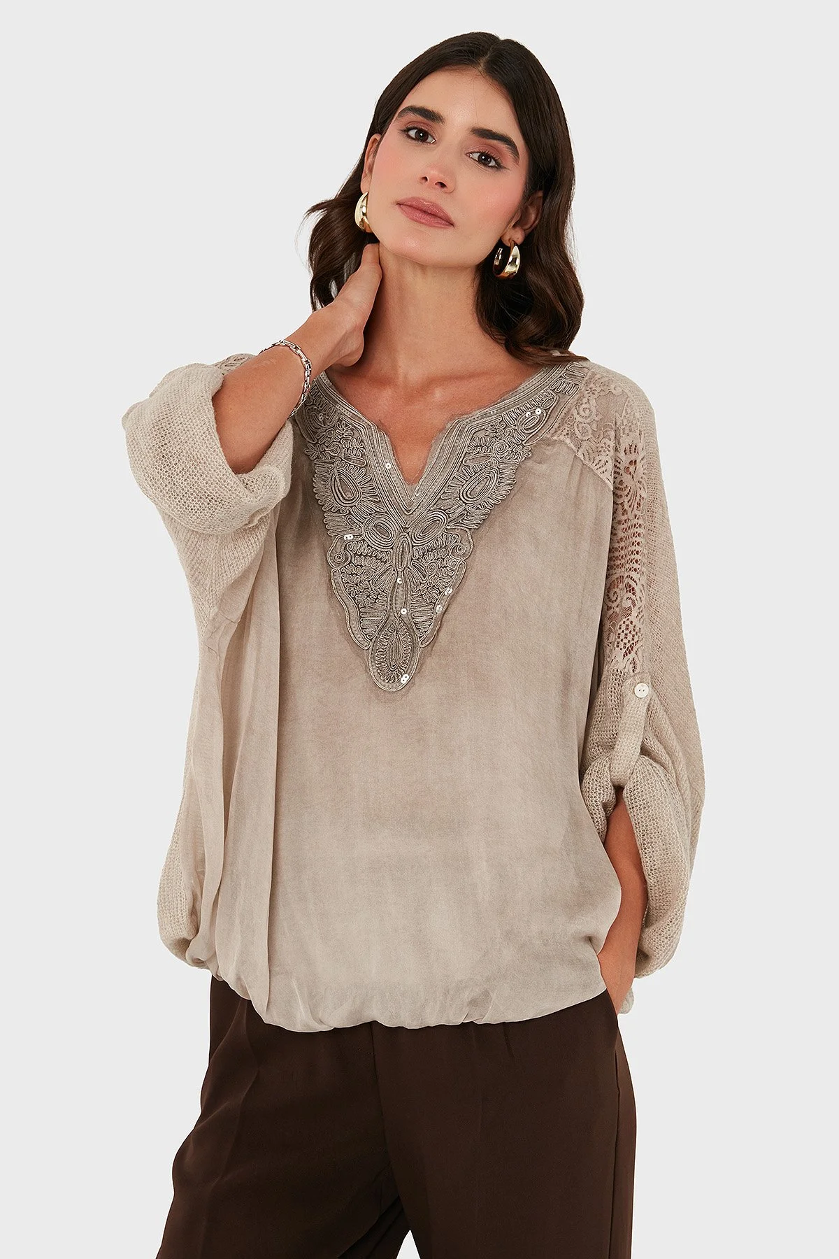 Via Dante Oversize V Yaka Pul Dantel Detaylı Bayan Bluz 690822 BEJ - 6