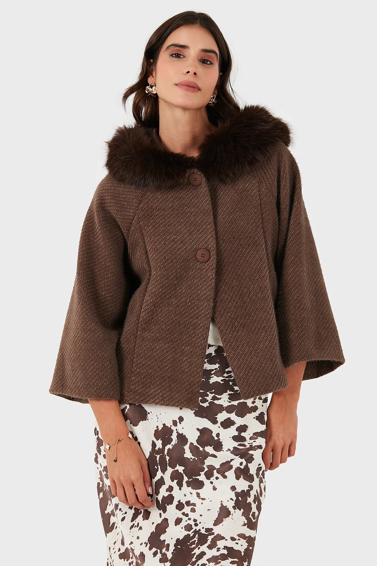 Via Dante Oversize Yumuşak Tüylü Kapüşon Truvakar Kollu Bayan Mont 690920 KAHVE - 1