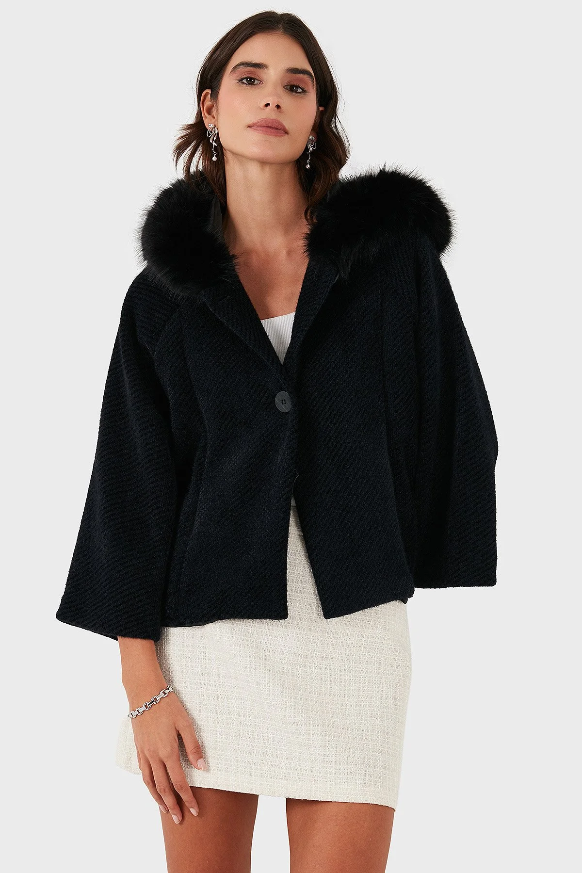 Via Dante Oversize Yumuşak Tüylü Kapüşon Truvakar Kollu Bayan Mont 690920 SİYAH - 5