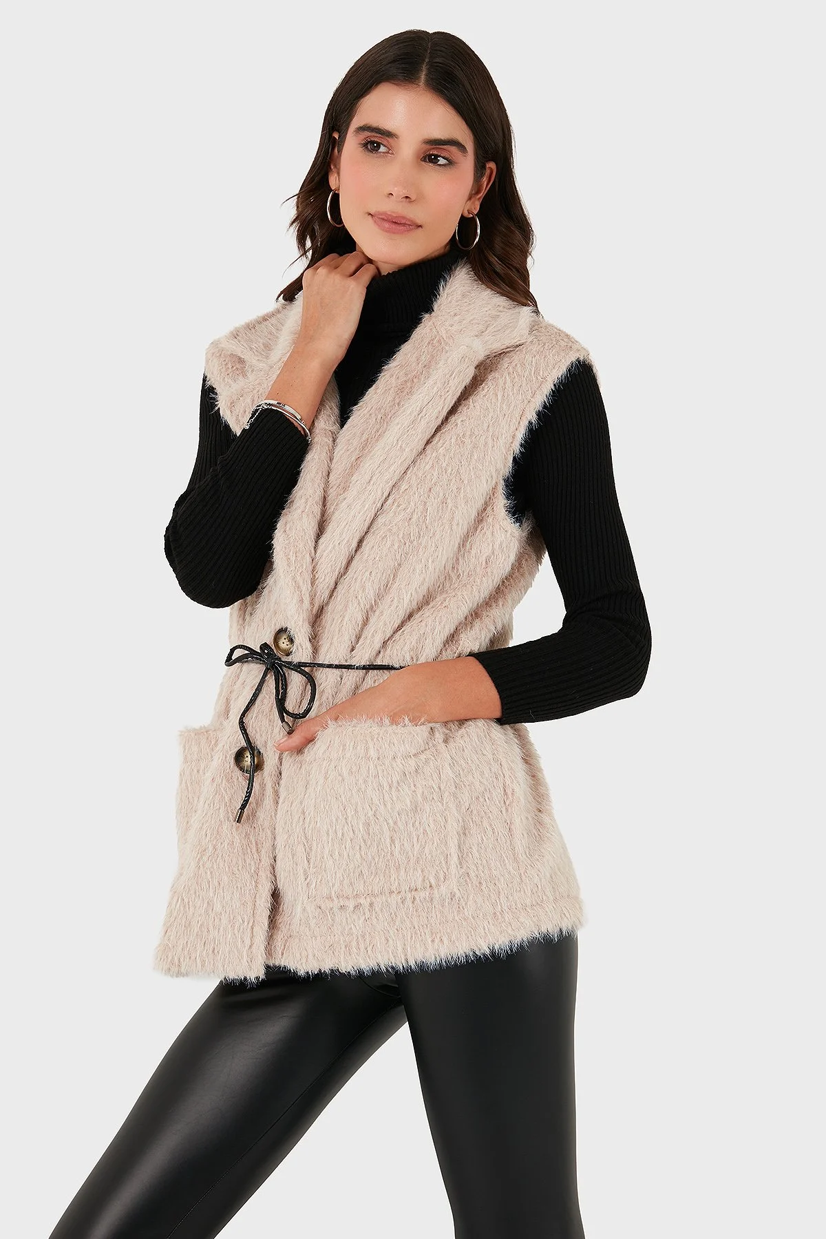 Via Dante Regular Fit Kruvaze Yaka Bağlama Detaylı Kürk Bayan Yelek 68821807 BEJ - 1